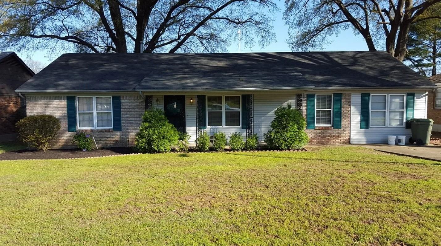 6248 BRIGHTWOOD DR Property Photo 1