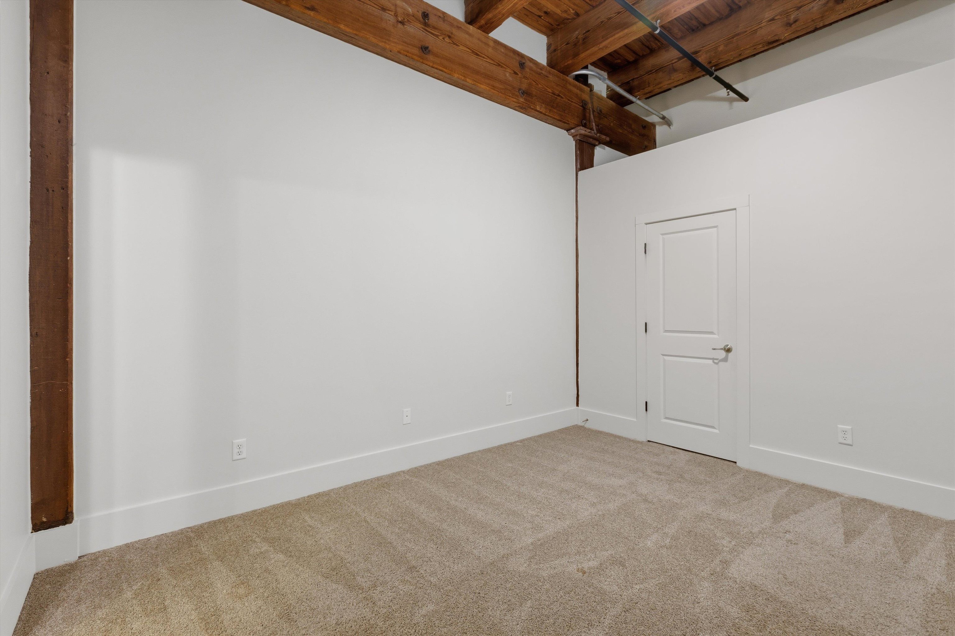 420 S Front St 407 Property Photo 10
