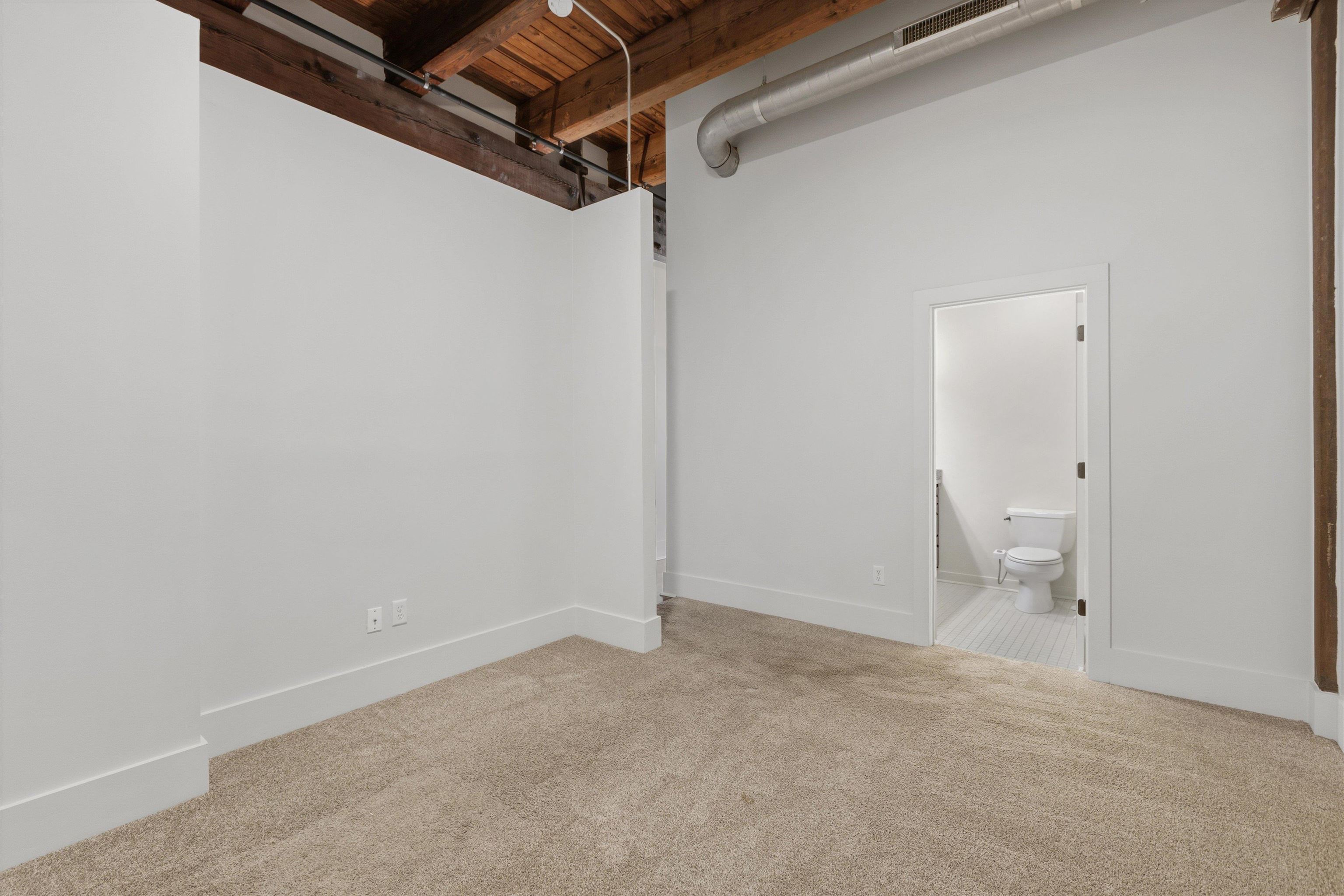 420 S Front St 407 Property Photo 11
