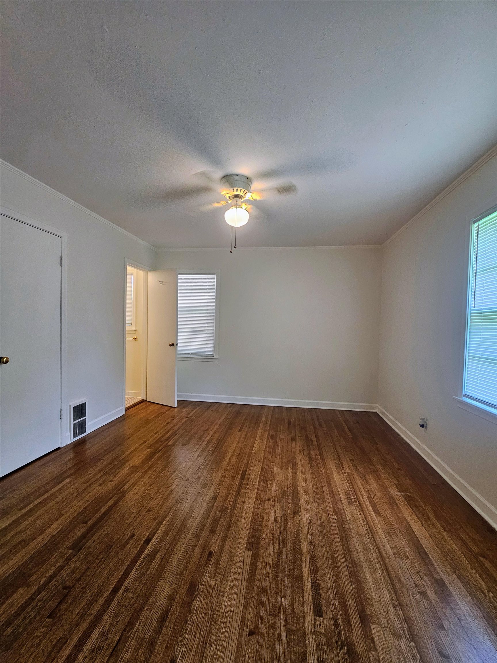 4762 Verne Rd Property Photo 8