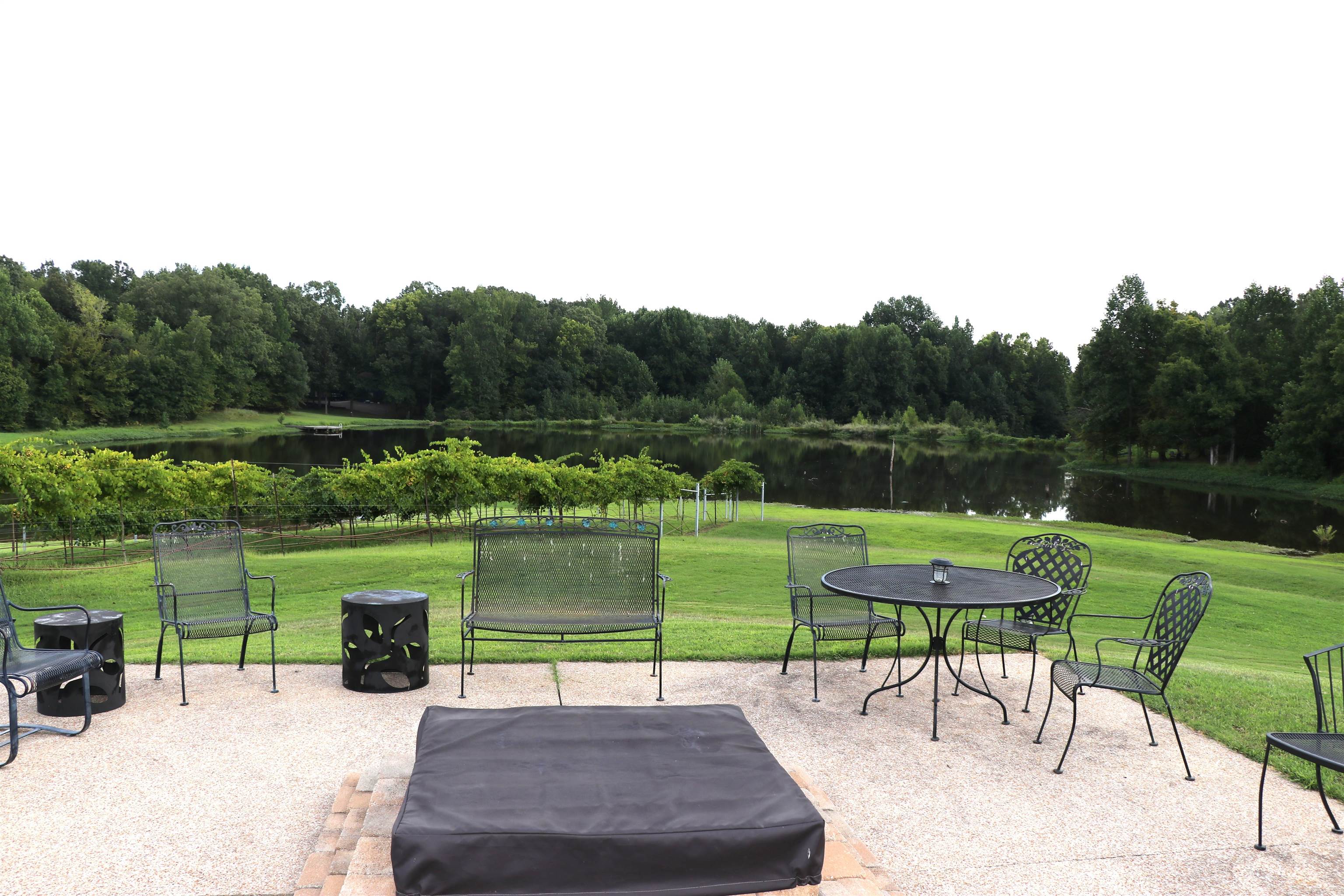 6585 Stewart Rd Property Photo 13