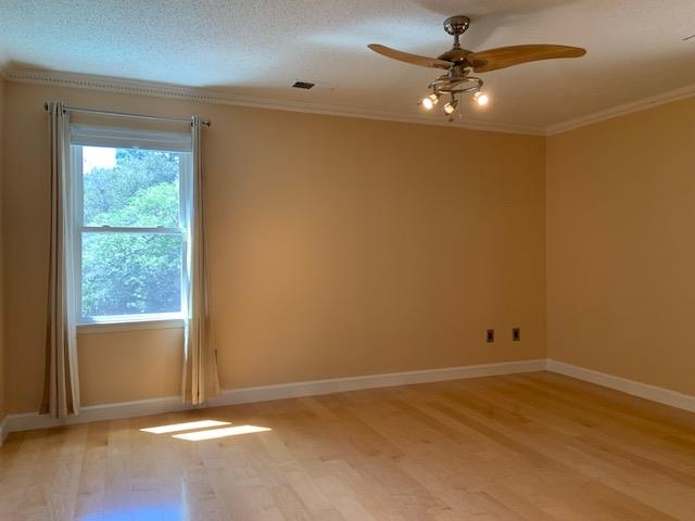 8038 Sparkling Lake Cv Property Photo 11
