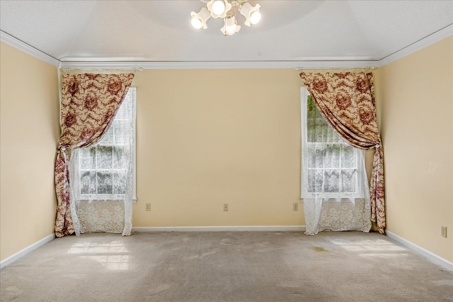 8708 Oak Trail Ln Property Photo 16
