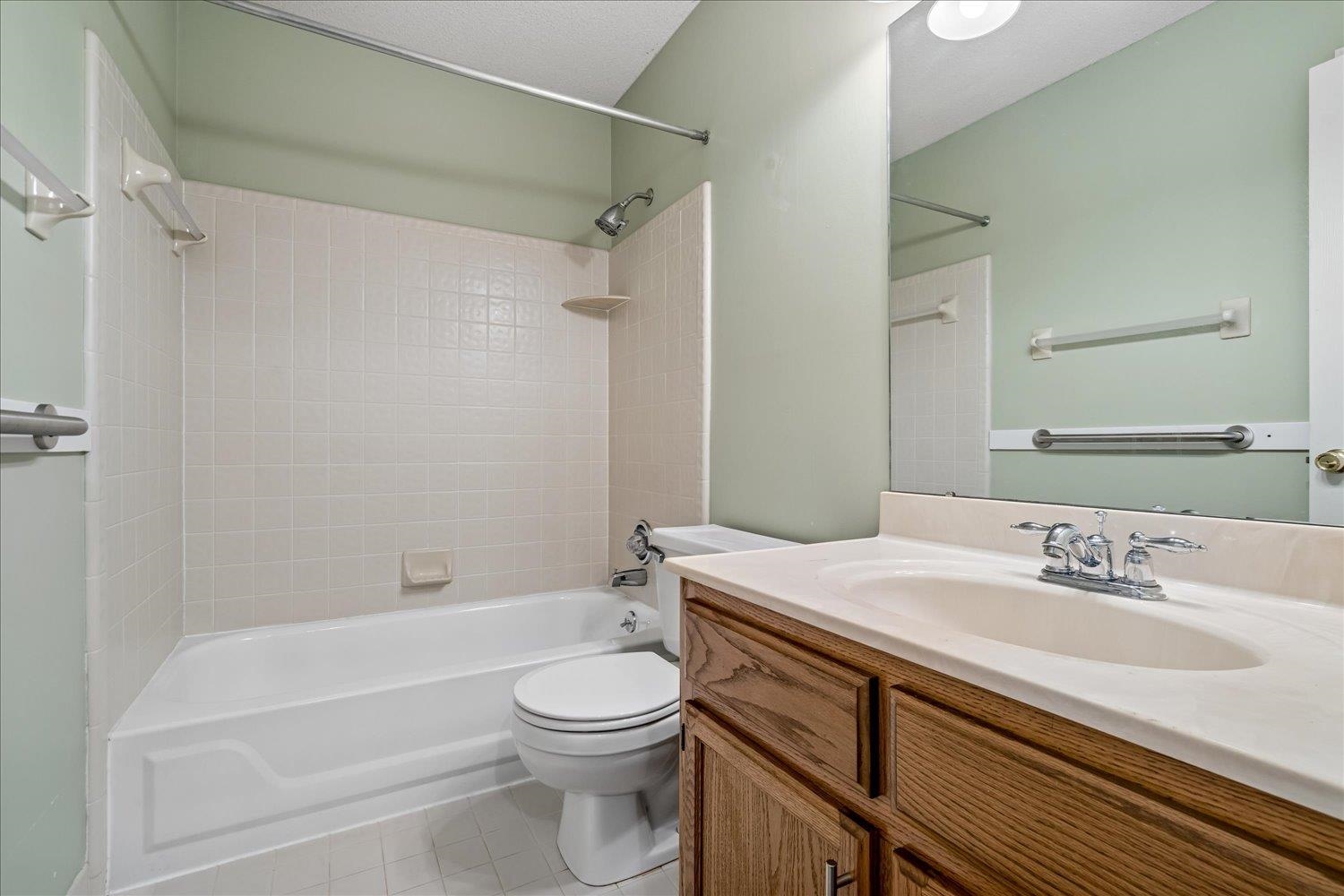8708 Oak Trail Ln Property Photo 24