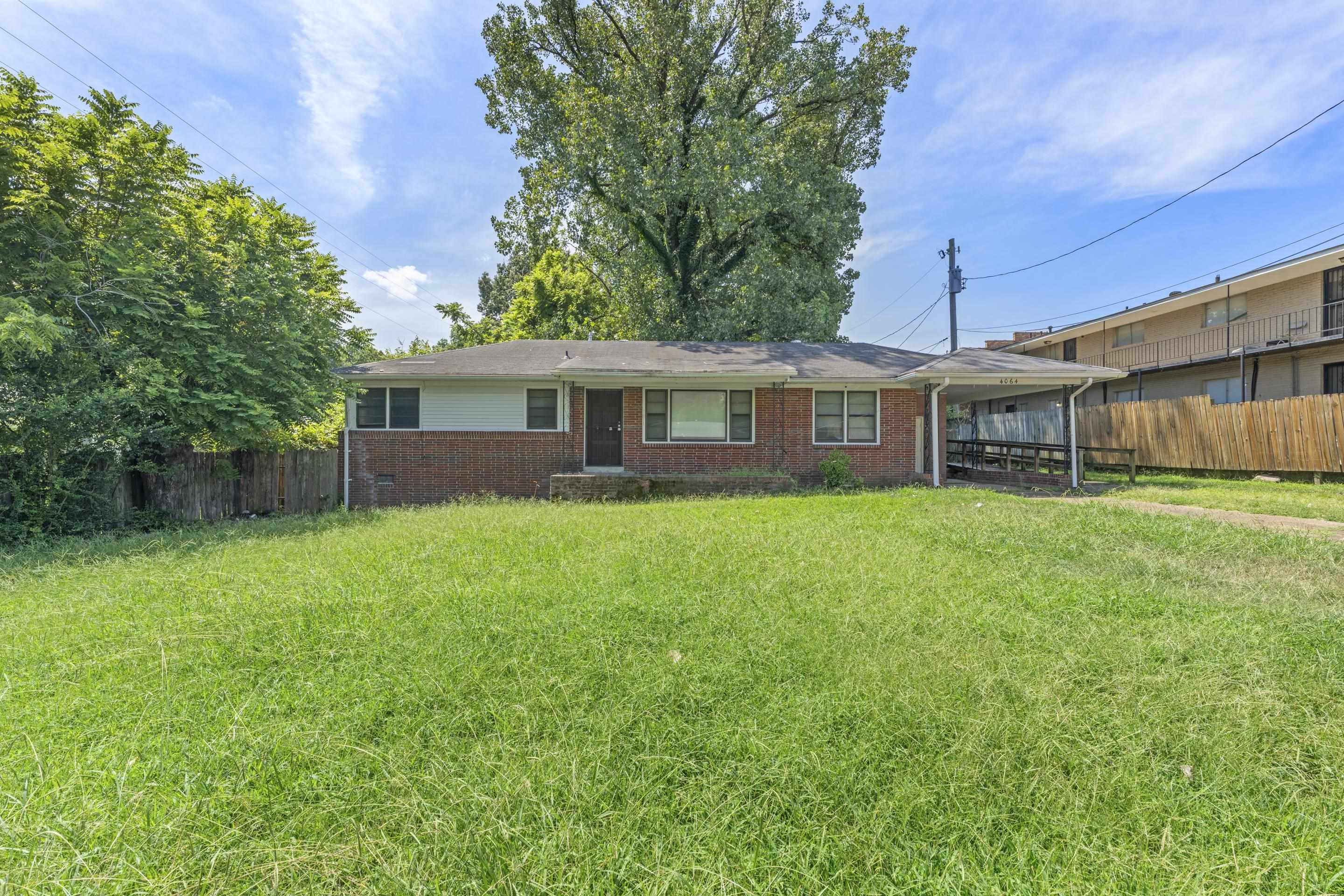 4064 HERMITAGE DR Property Photo 1