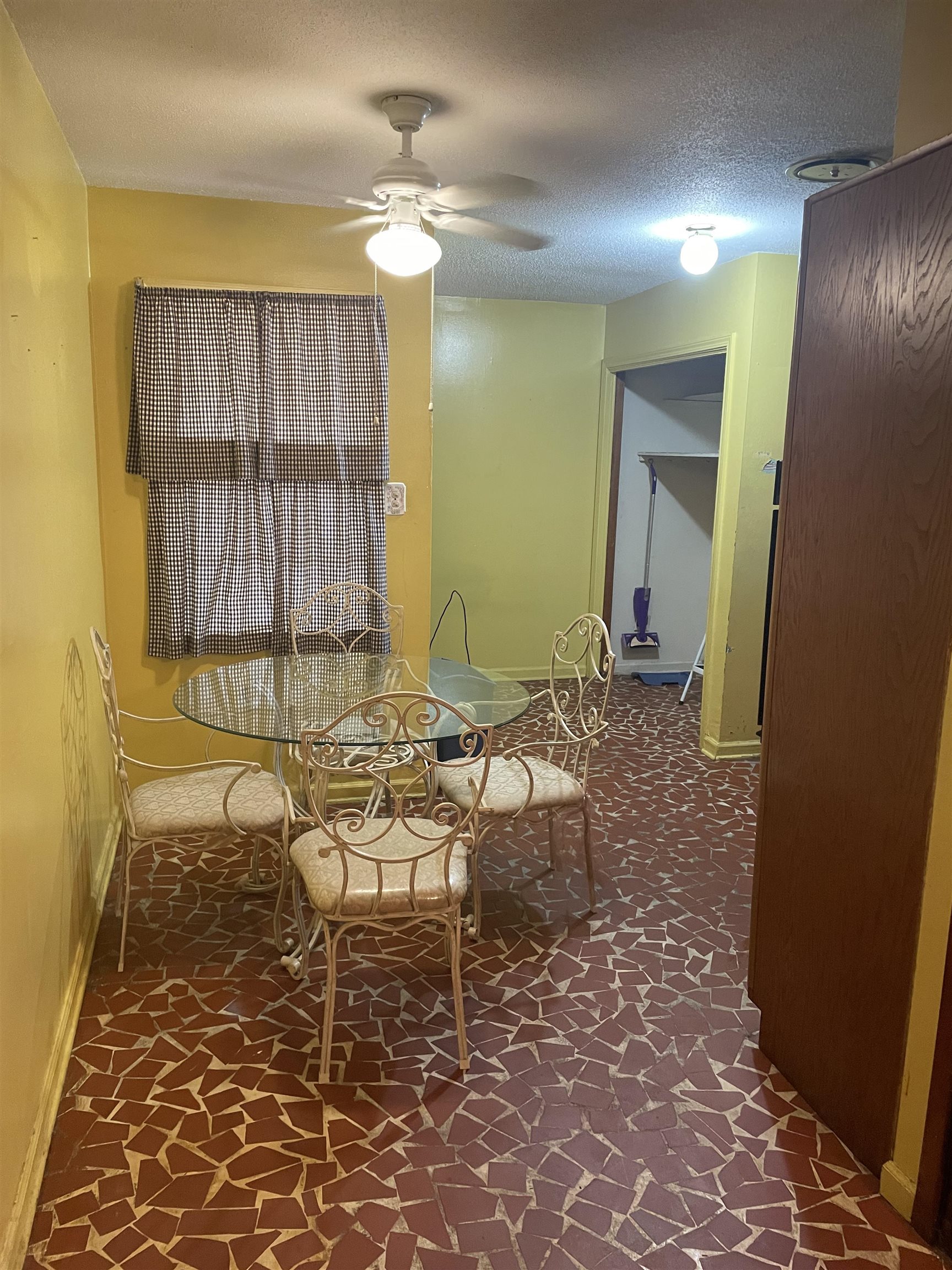 267 Blairmore Ave Property Photo 10