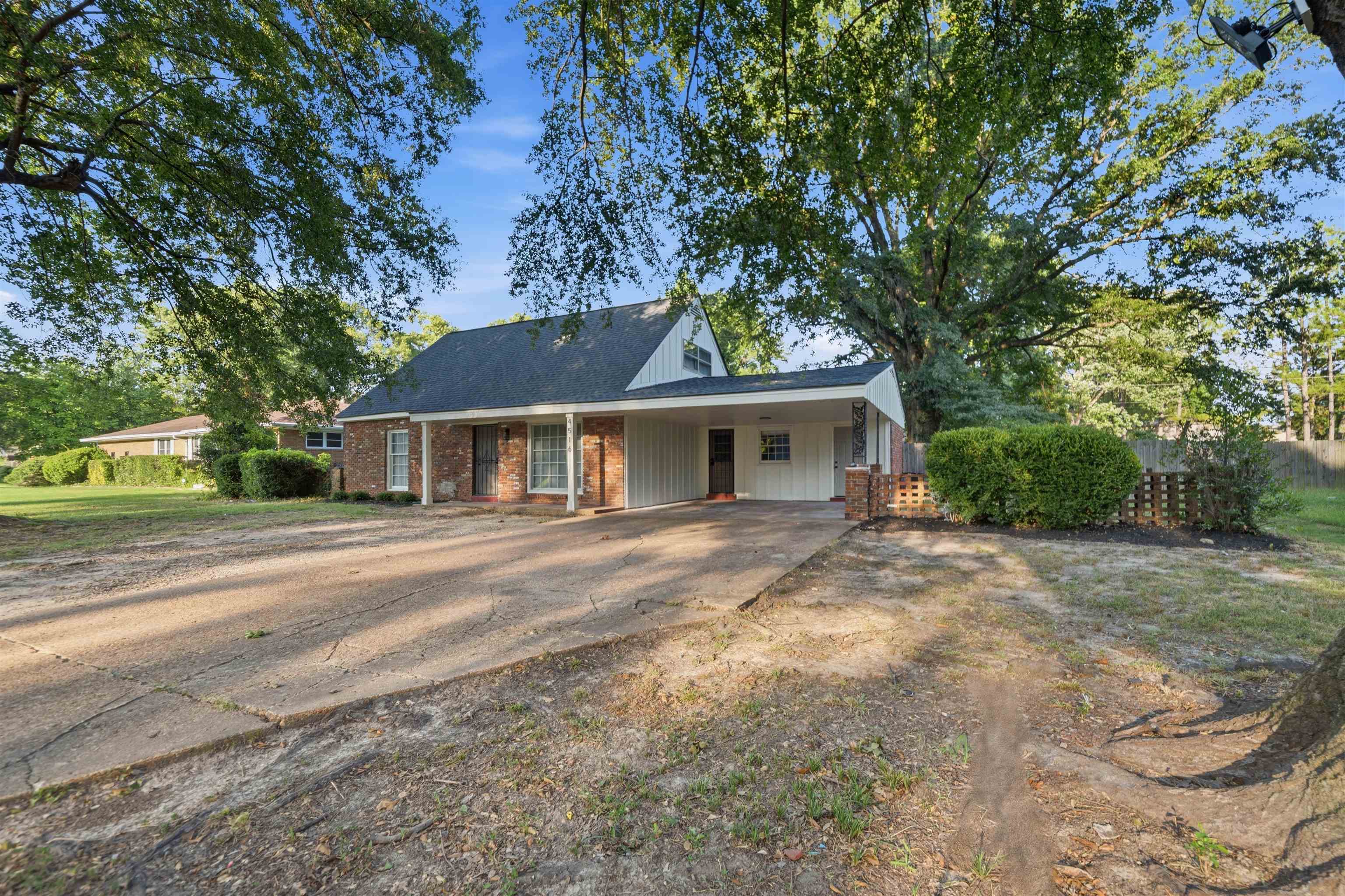 4516 Paula Dr Property Photo 1