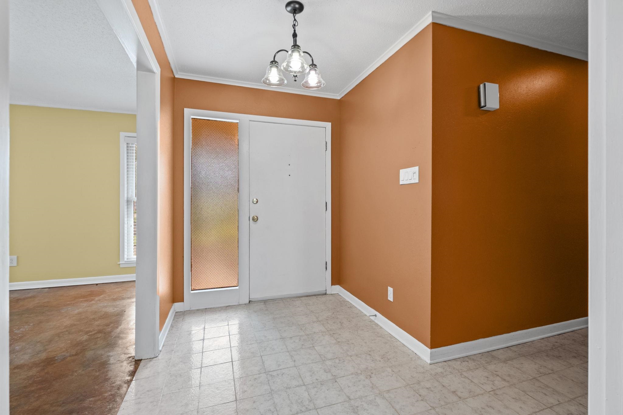 2174 Montego Dr Property Photo 12