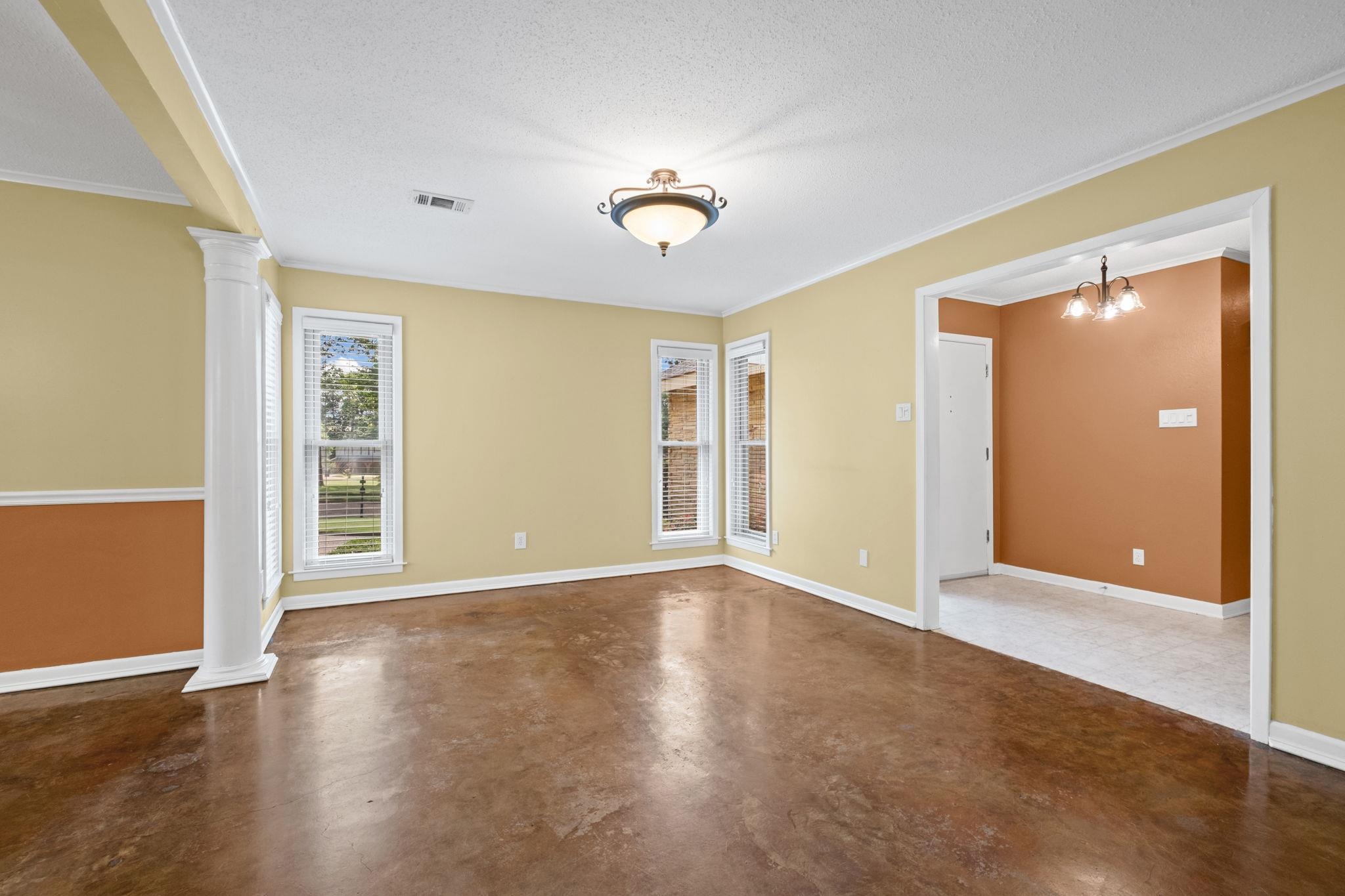 2174 Montego Dr Property Photo 13