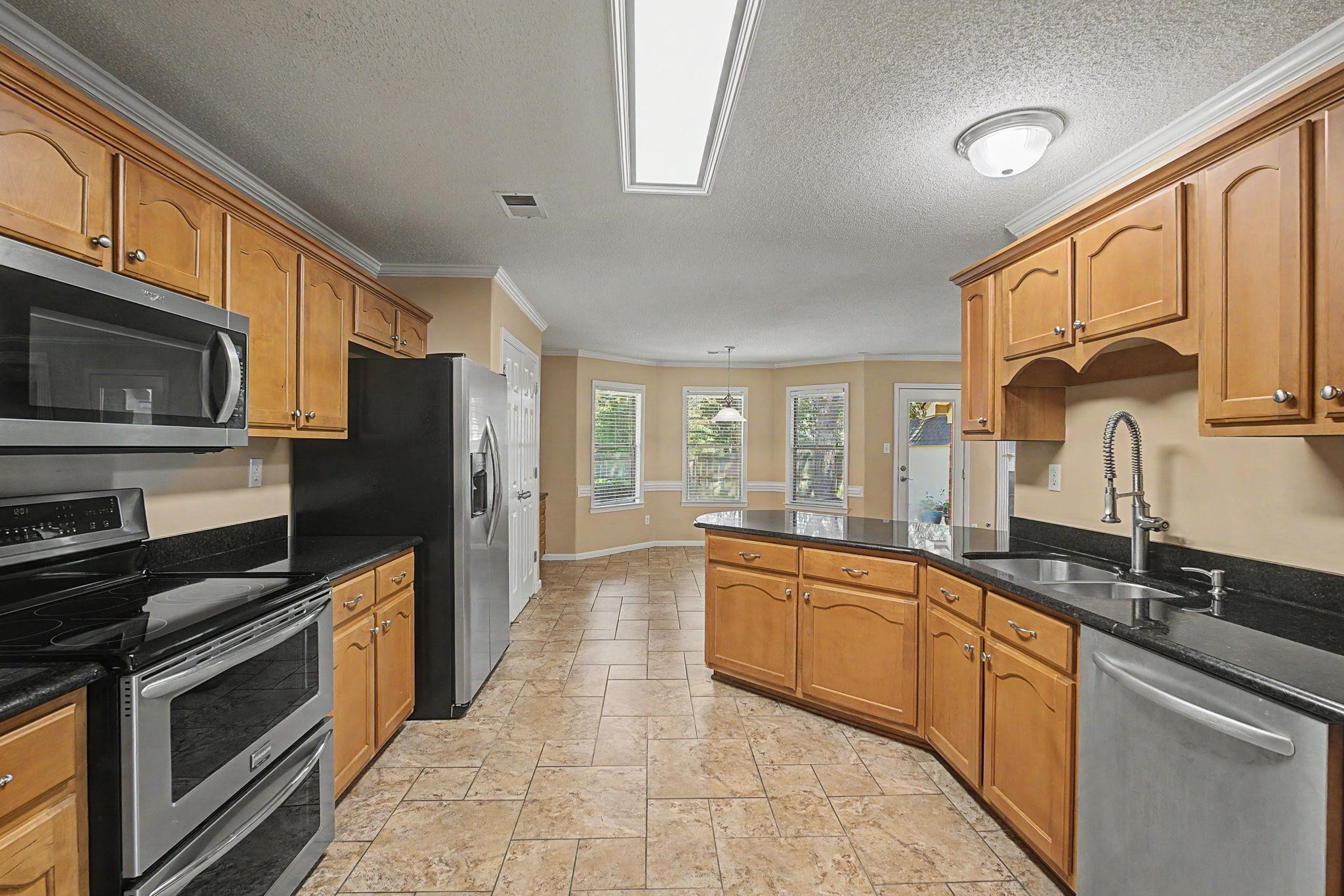 4629 Westbrook Rd Property Photo 11