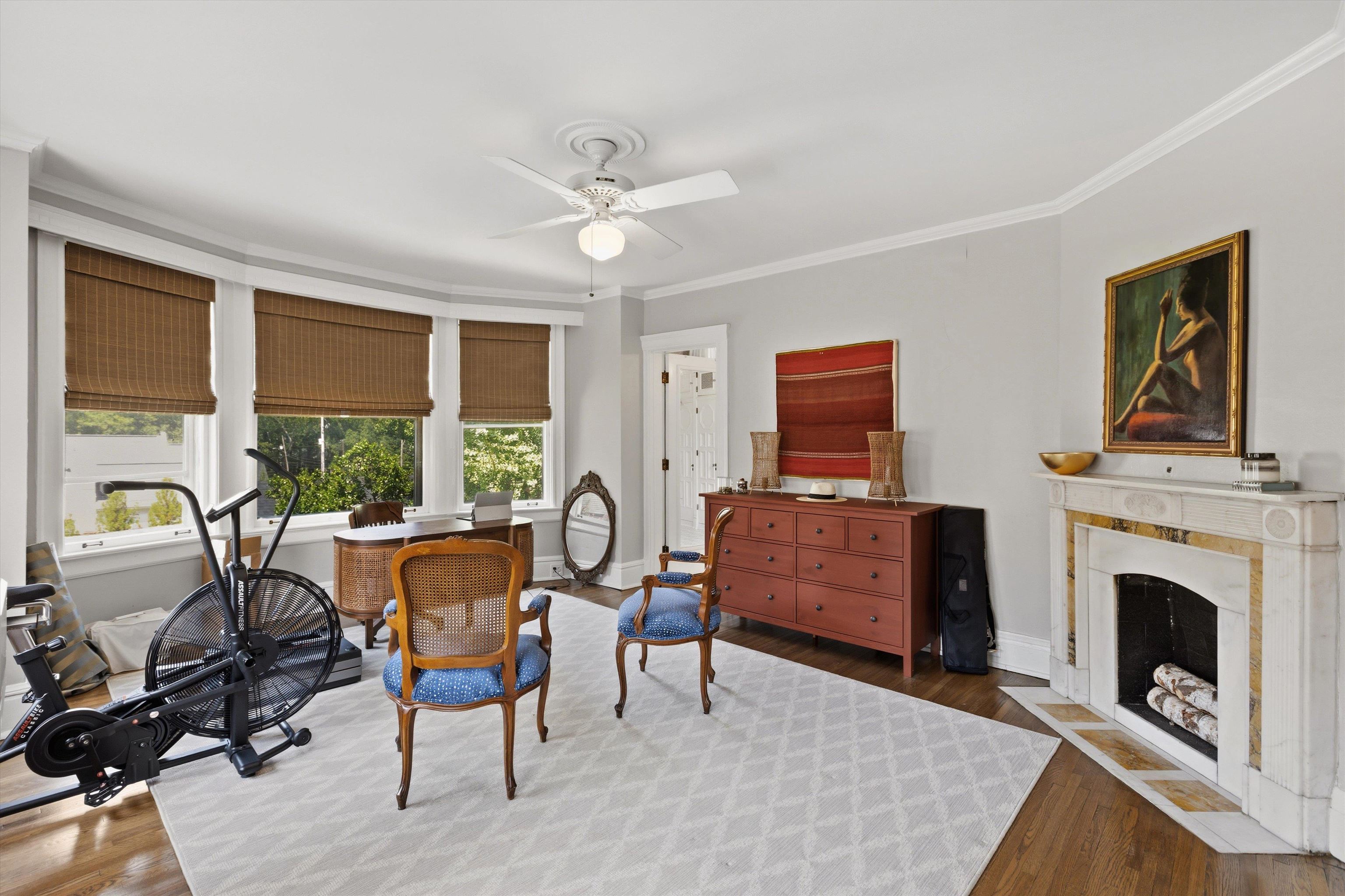 319 Goodwyn St Property Photo 21
