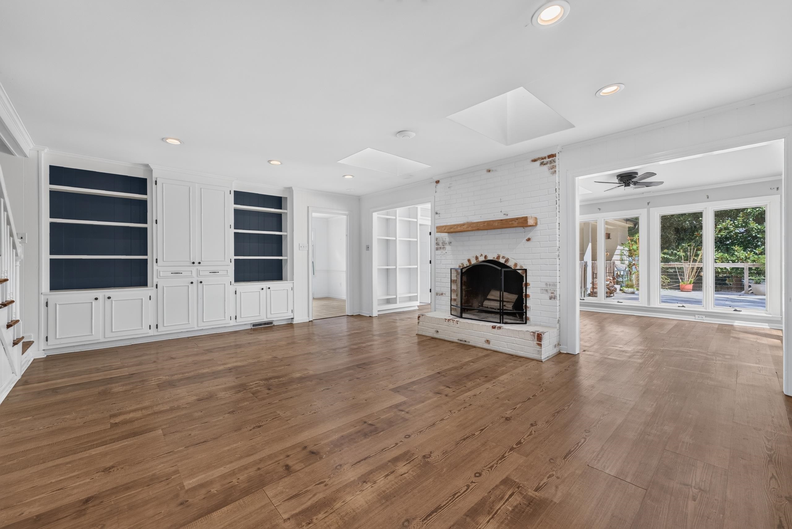 2144 Gorham Pl Property Photo 3