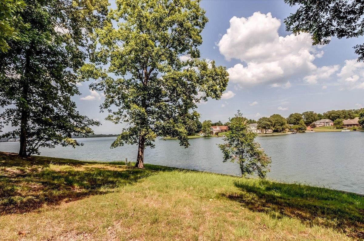 9956 Promontory Cv Property Photo 25