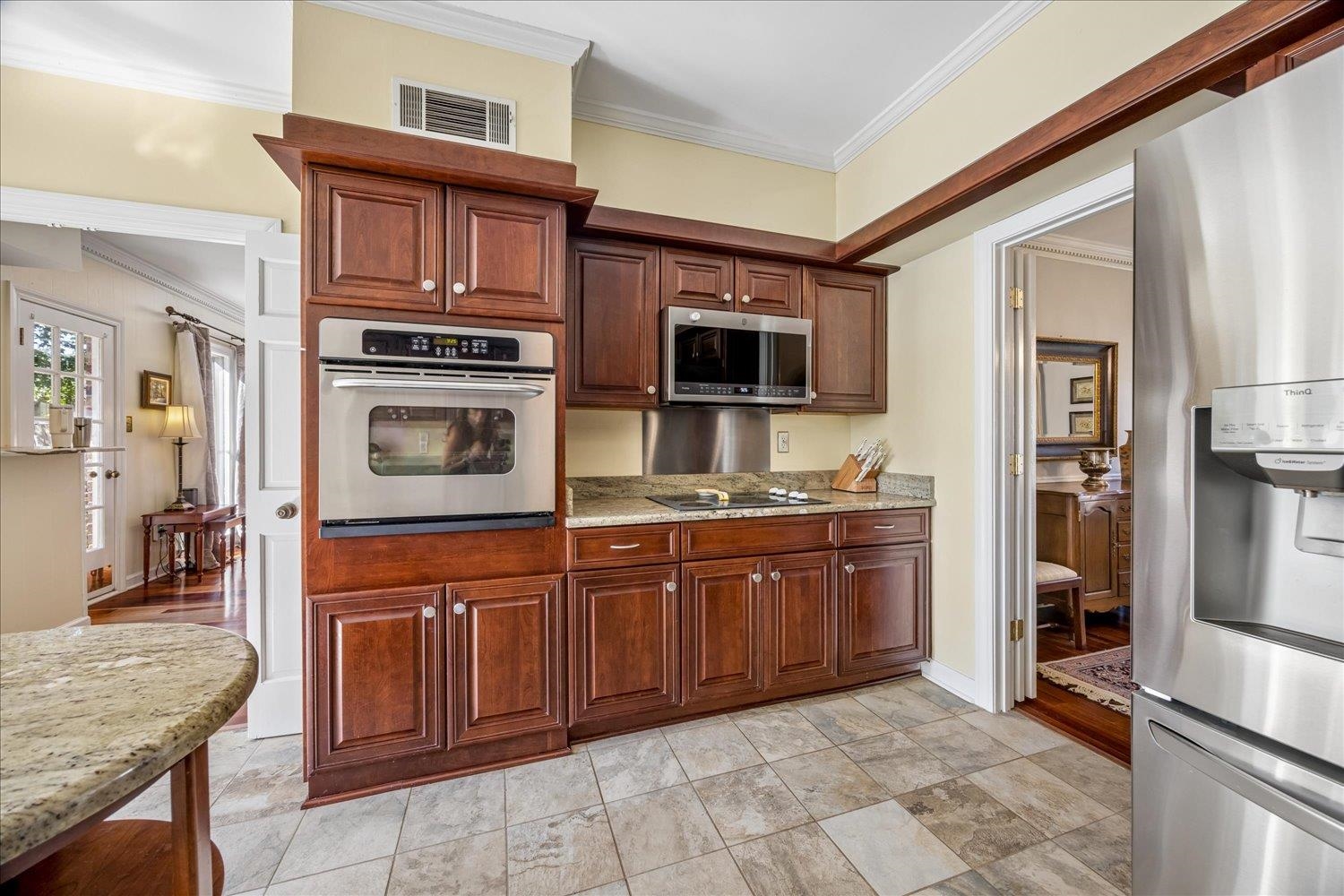 8601 Dogwood Rd Property Photo 19