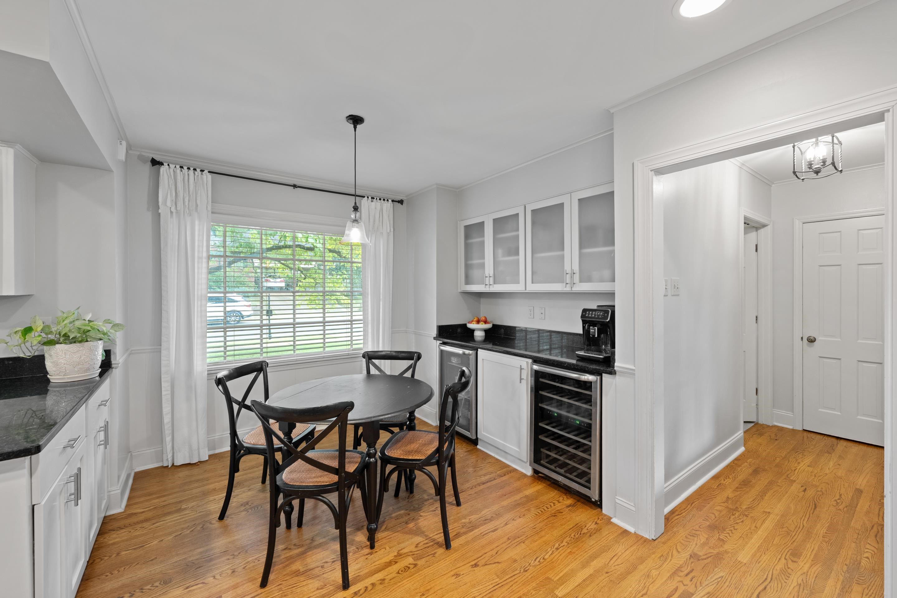 4611 Shady Grove Rd Property Photo 13