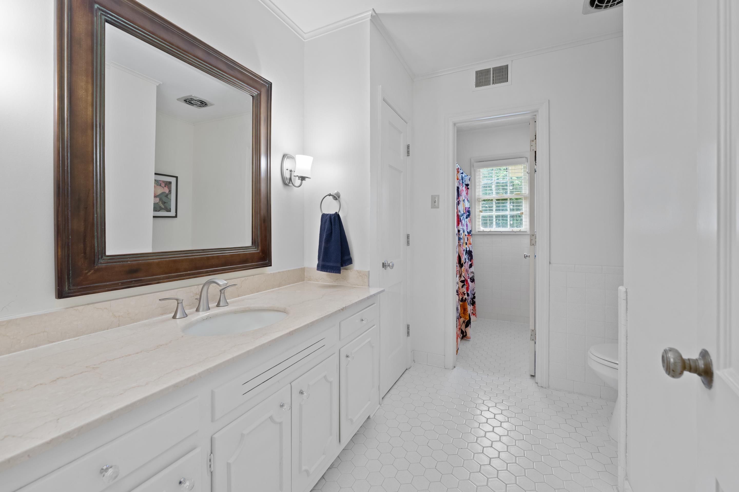 4611 Shady Grove Rd Property Photo 22