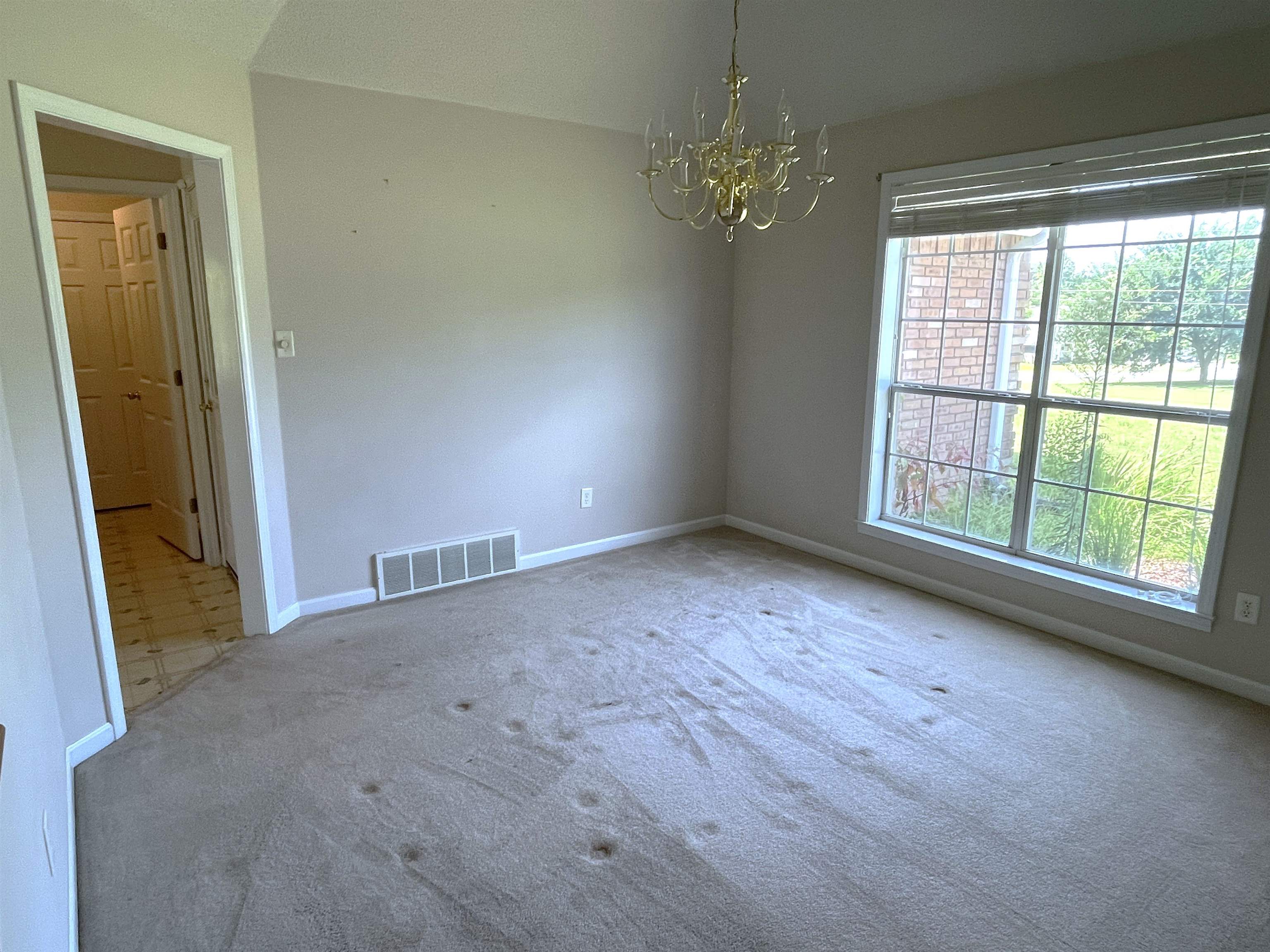 601 Duncan Dr Property Photo 4