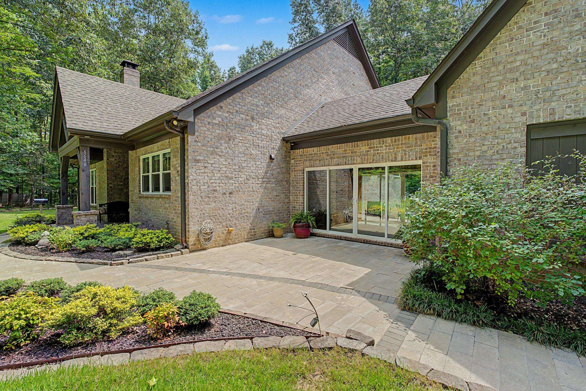 6648 Long Rd Property Photo 4