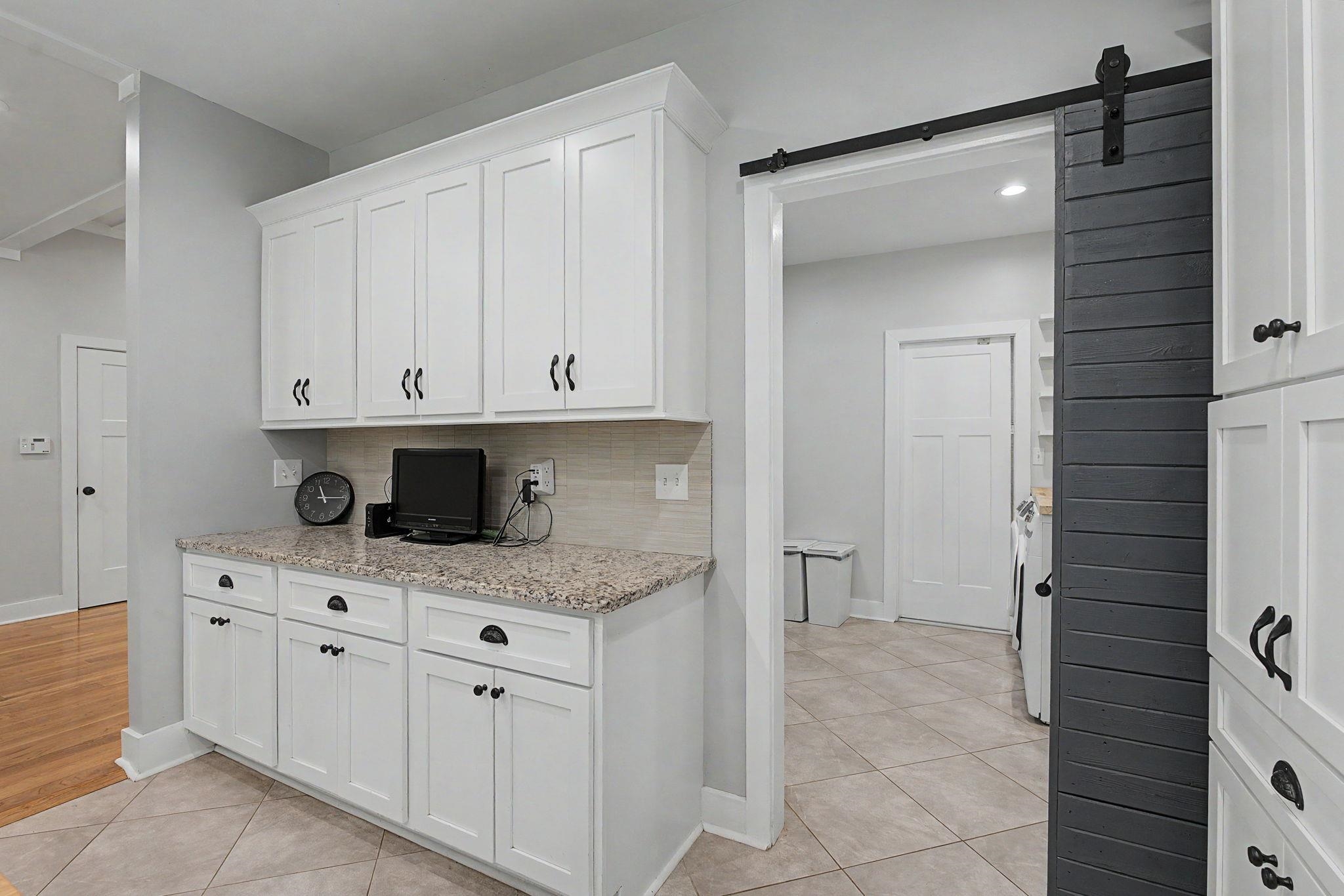 6648 Long Rd Property Photo 13