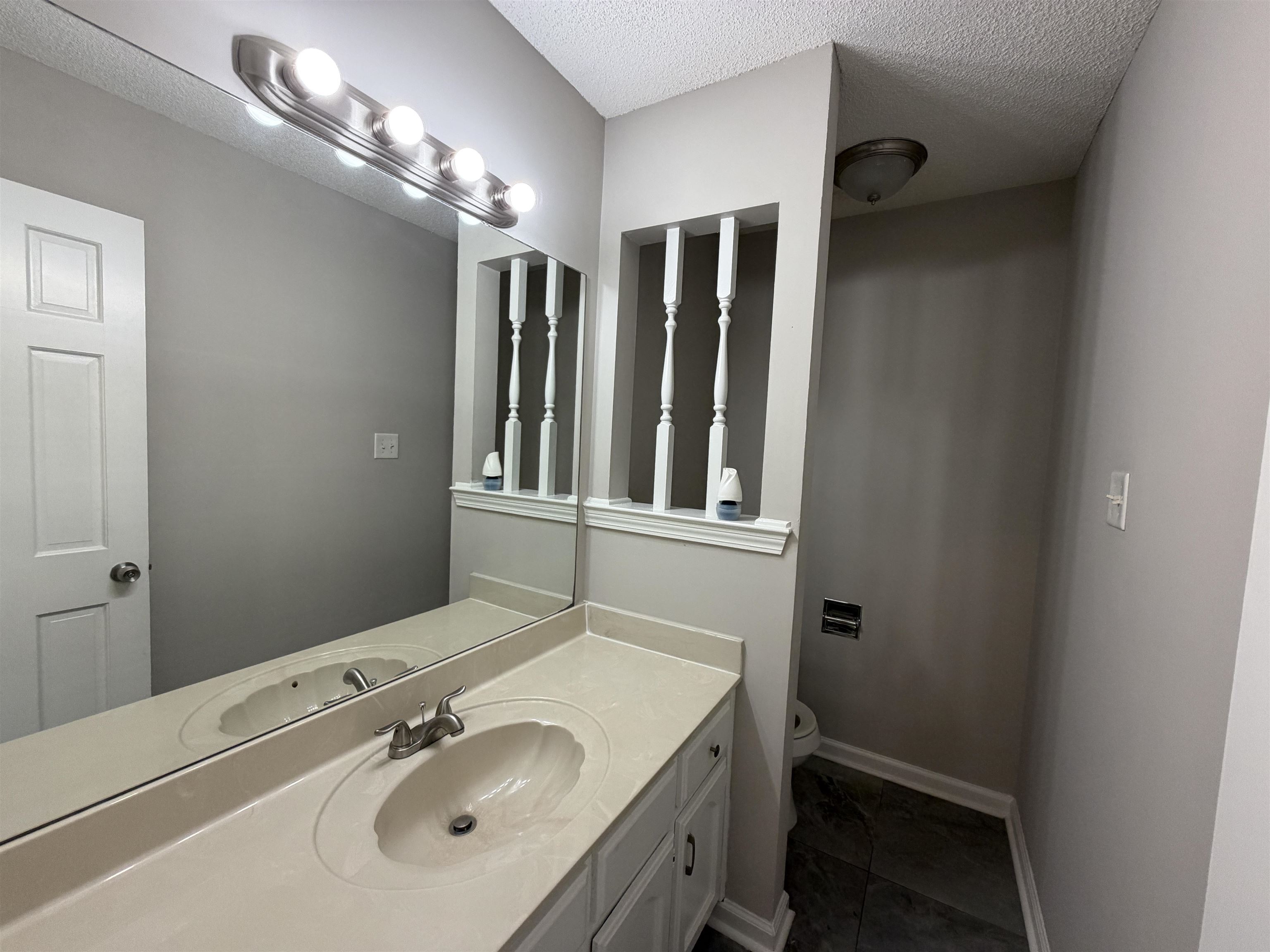 4519 Fairwind Cv Property Photo 21