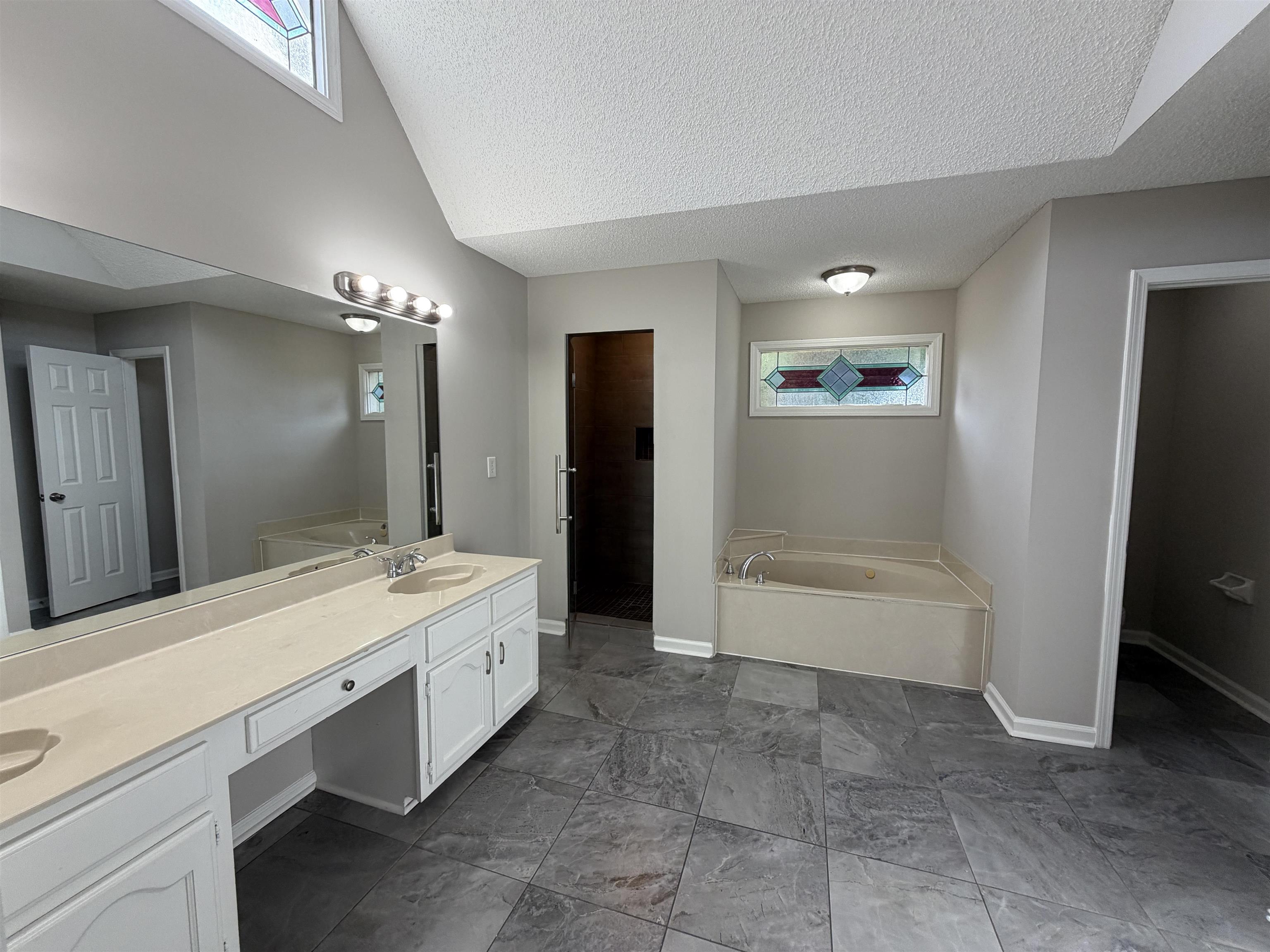 4519 Fairwind Cv Property Photo 23