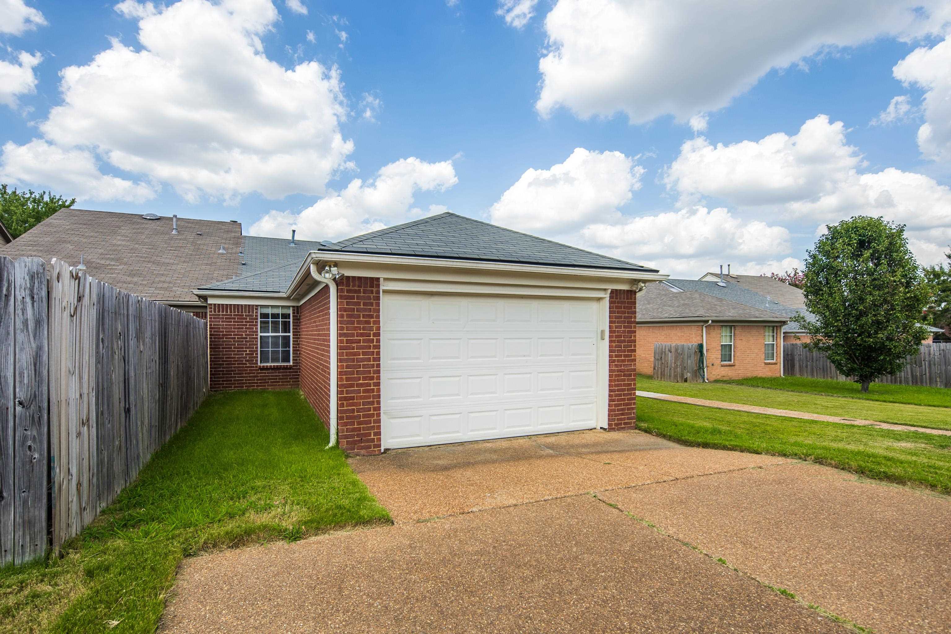 6883 Wrigley Dr Property Photo 17