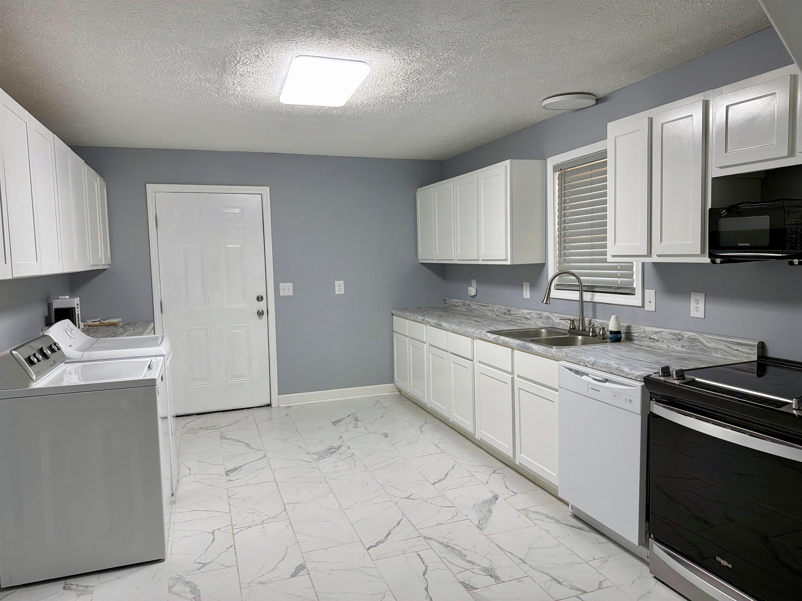 8022 45 Hwy Property Photo 5