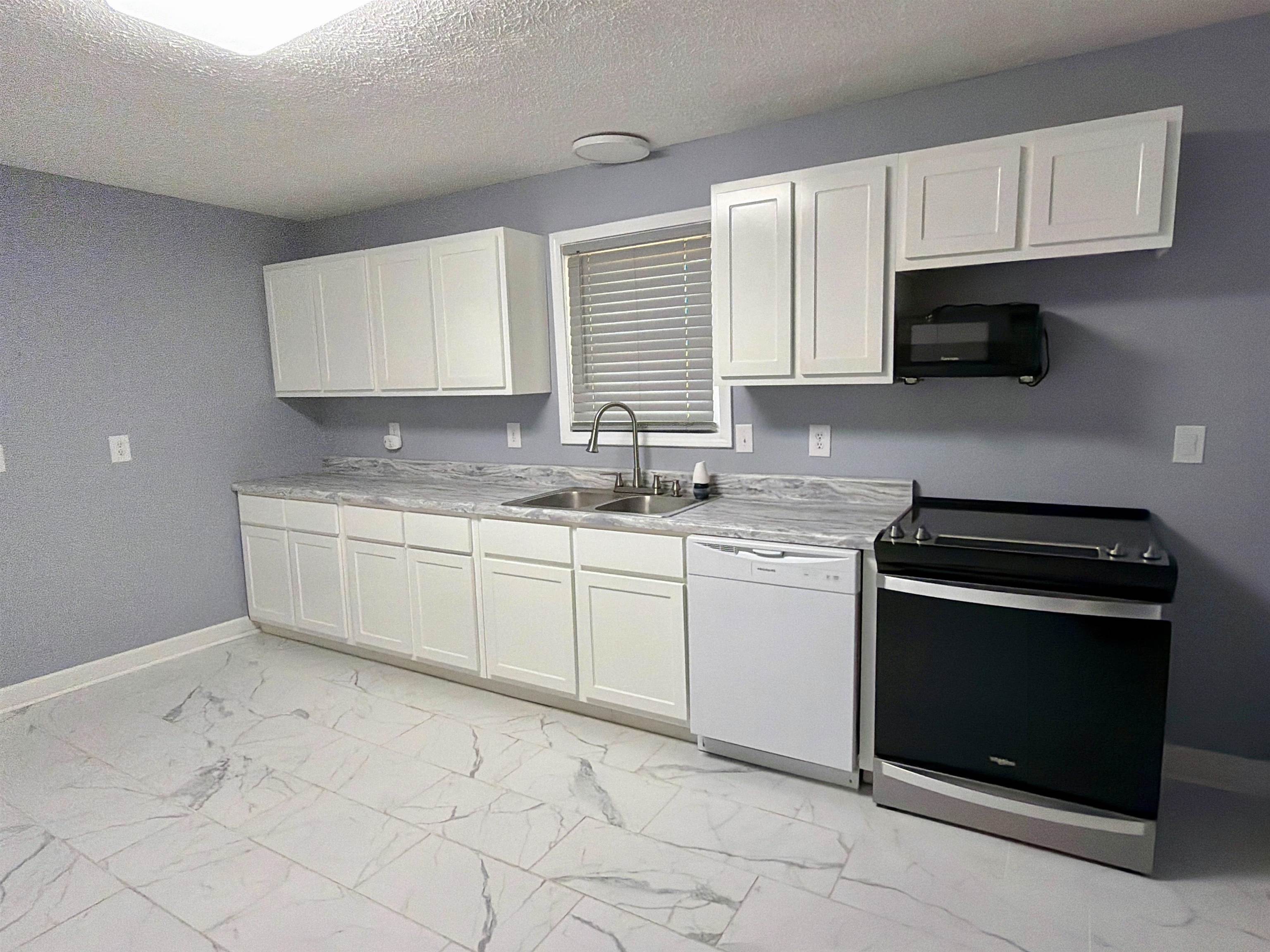 8022 45 Hwy Property Photo 6