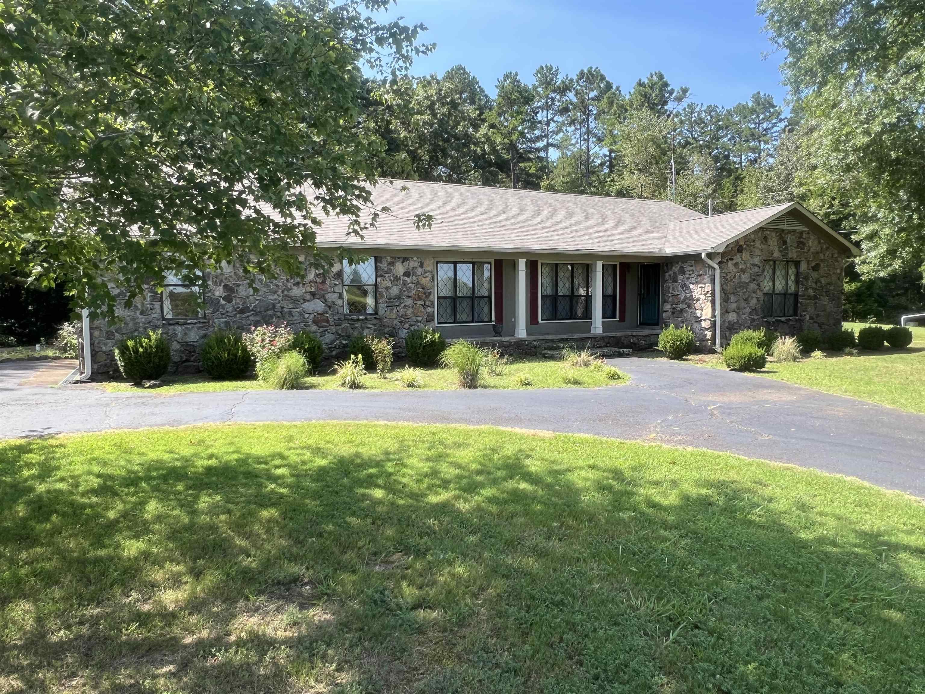 1250 Clifft Rd Property Photo 2