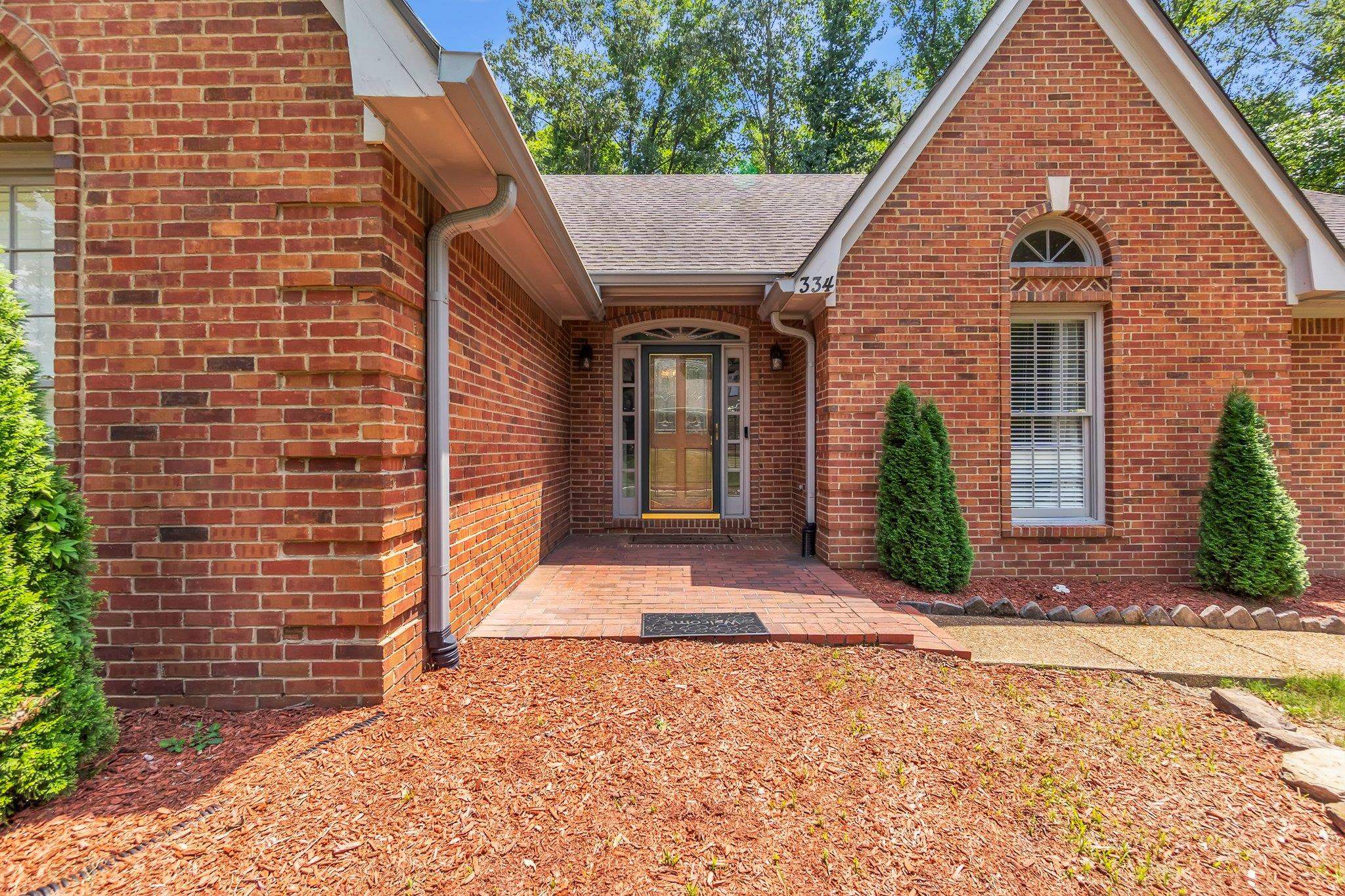 334 Brook Ridge Dr Property Photo 3