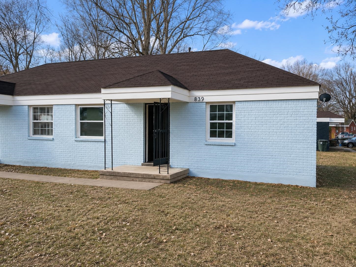 839 LEON PL Property Photo 1