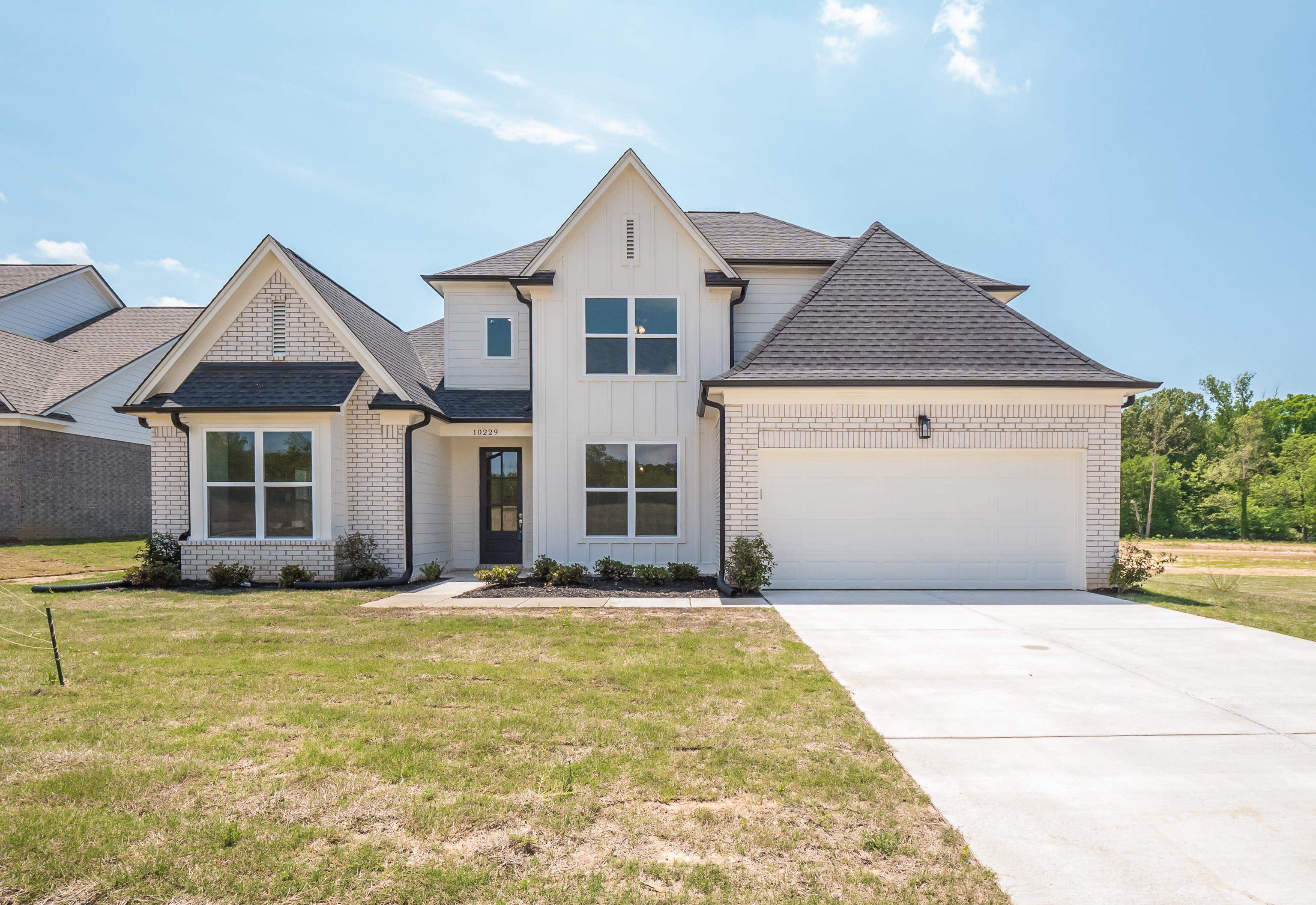 365 Centerline Roper Loop Property Photo 1
