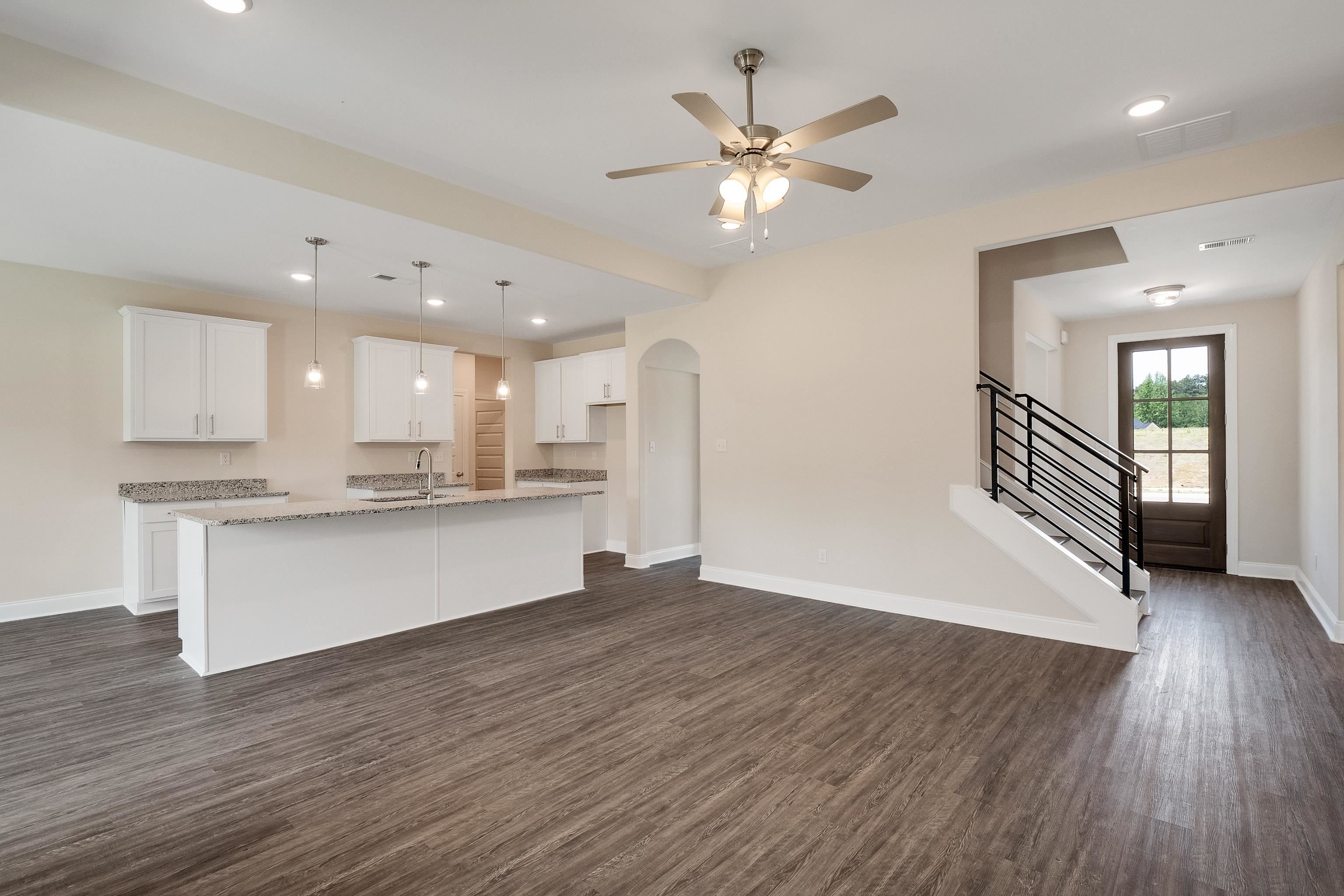 365 Centerline Roper Loop Property Photo 8