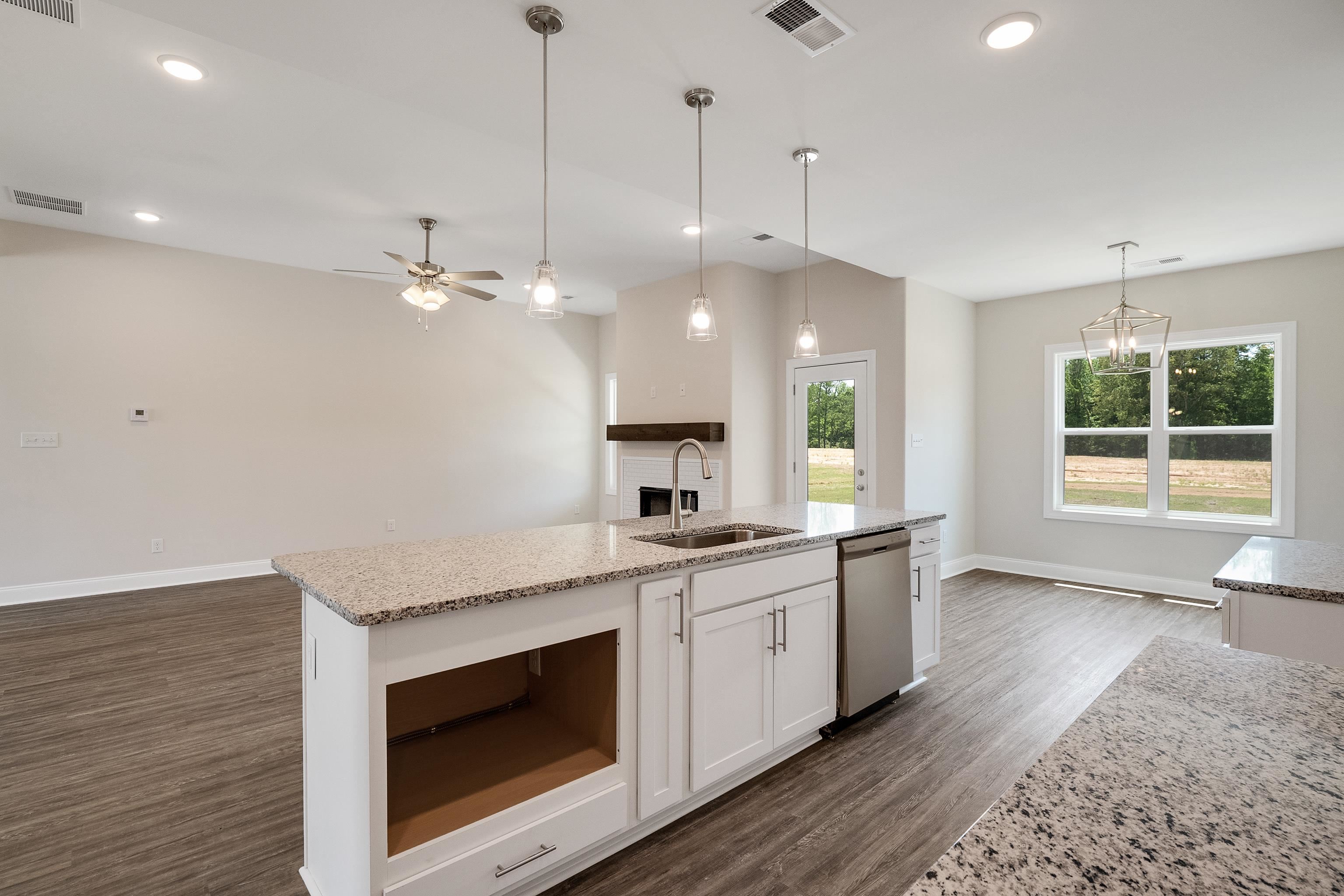 365 Centerline Roper Loop Property Photo 14