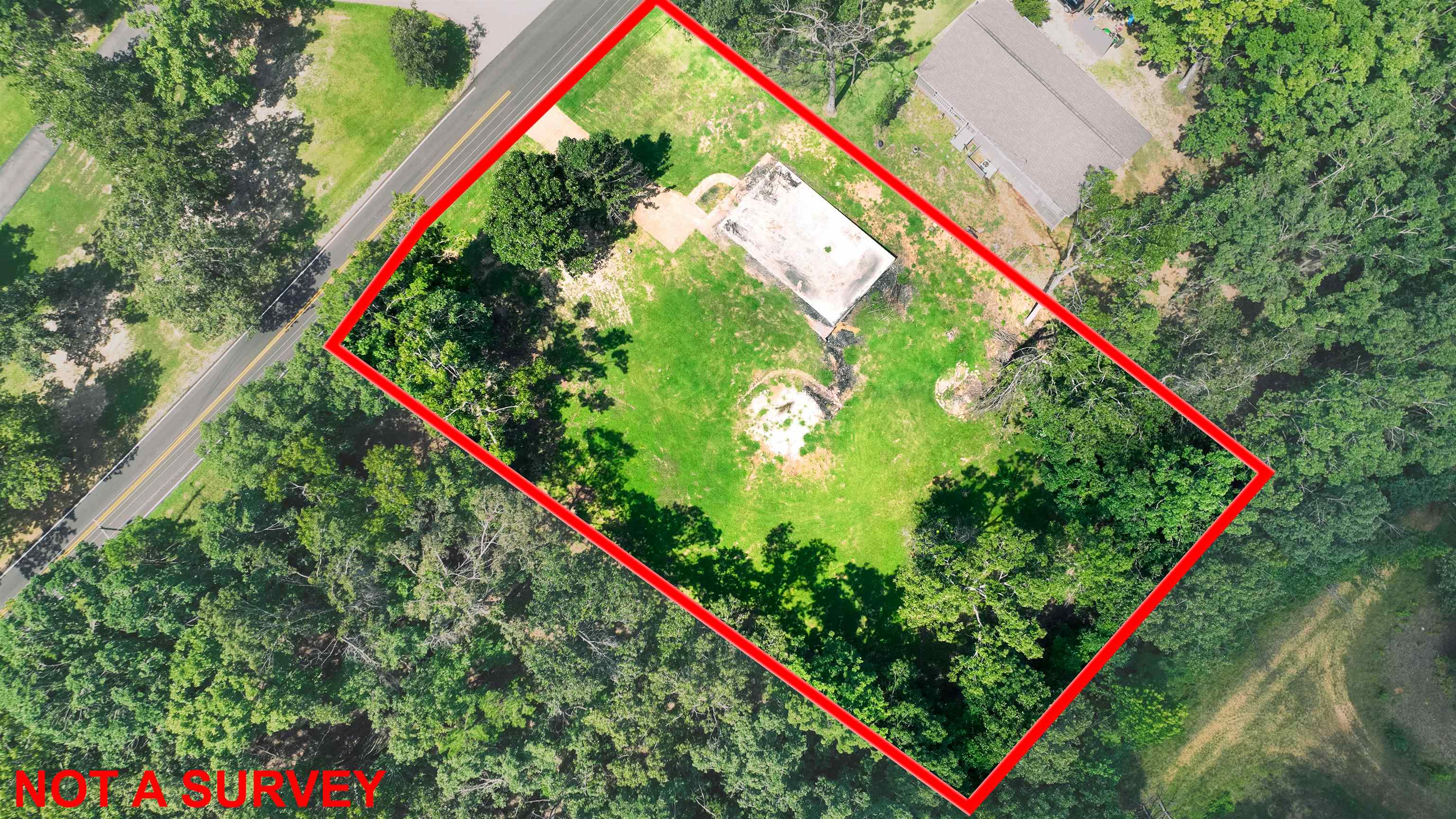 665 HOLIDAY HILLS RD Property Photo 1