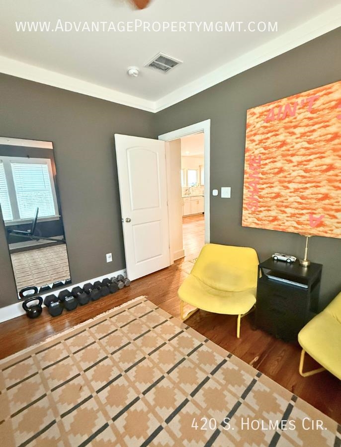 420 S Holmes St Property Photo 13