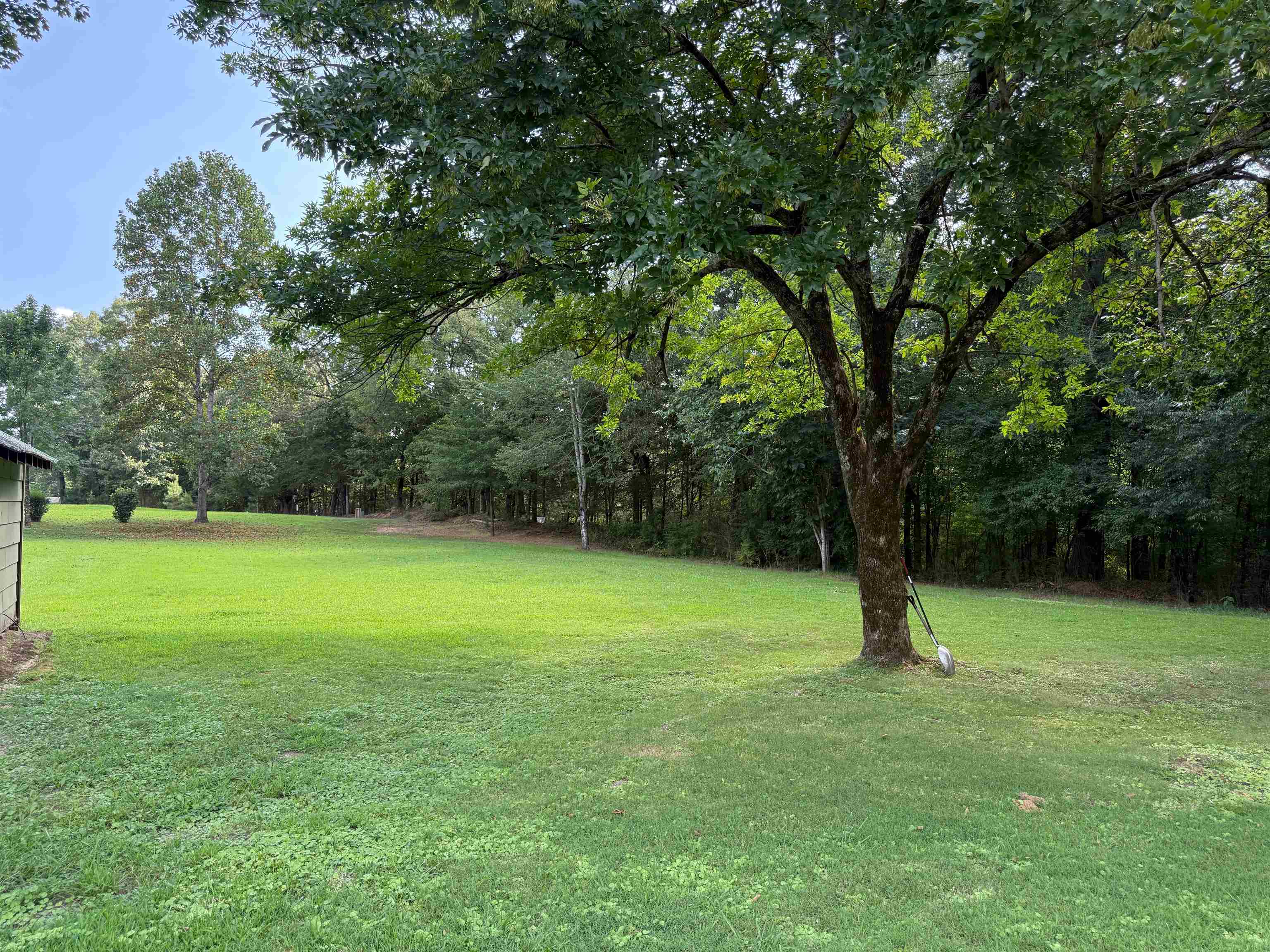 2966 Hillville Loop Property Photo 15