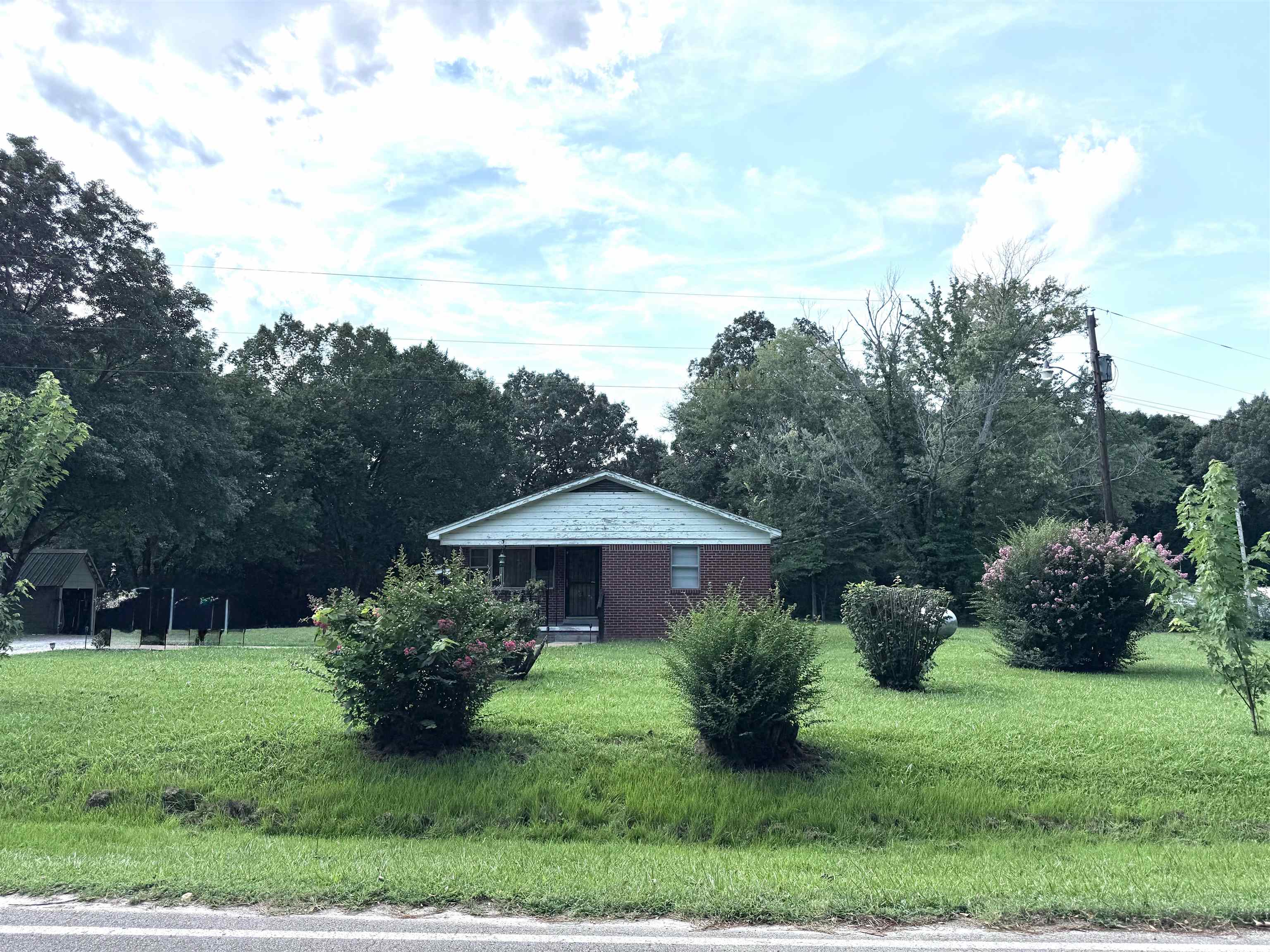 2966 Hillville Loop Property Photo 20