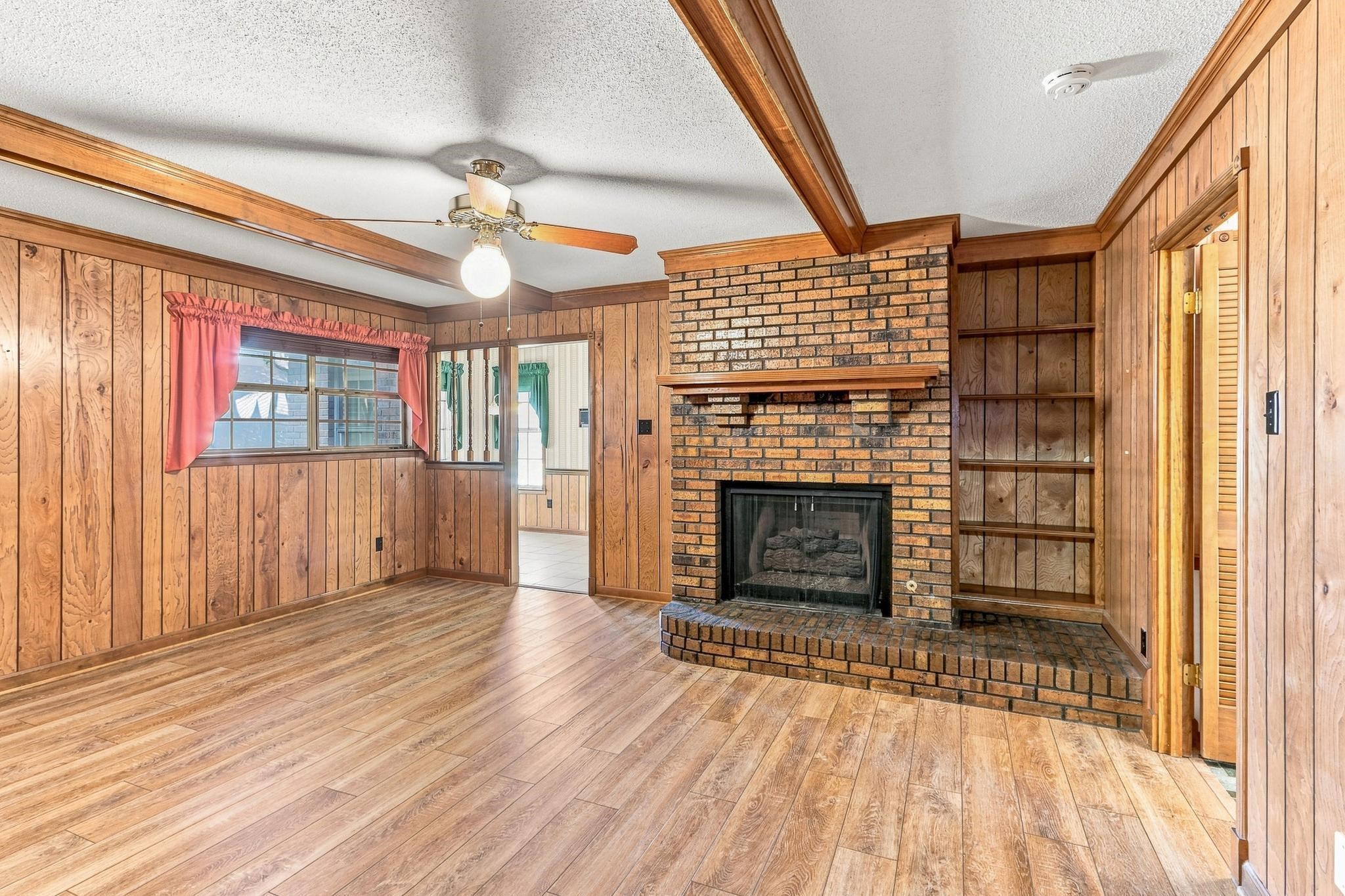3253 Sycamore View Rd Property Photo 13