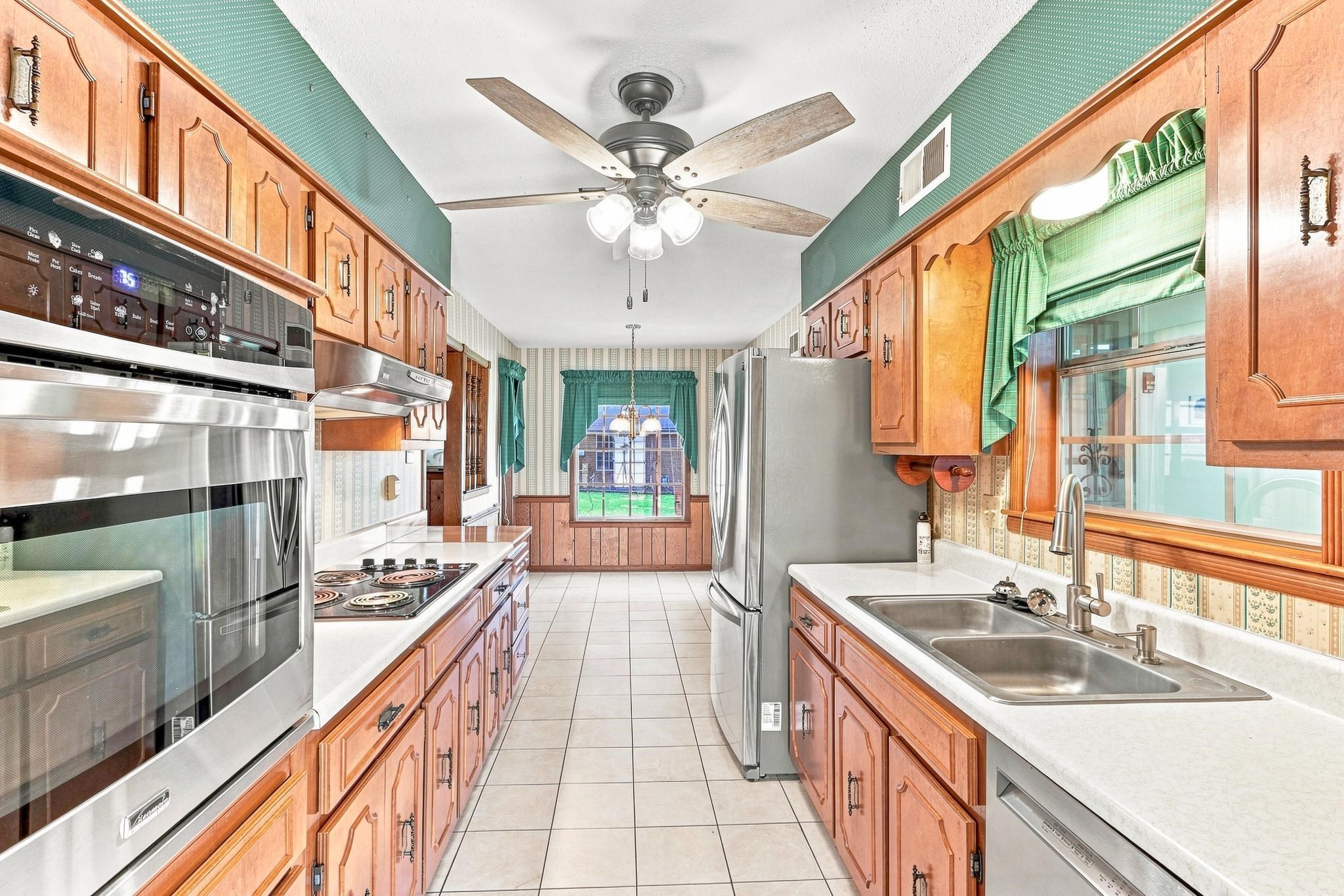 3253 Sycamore View Rd Property Photo 14