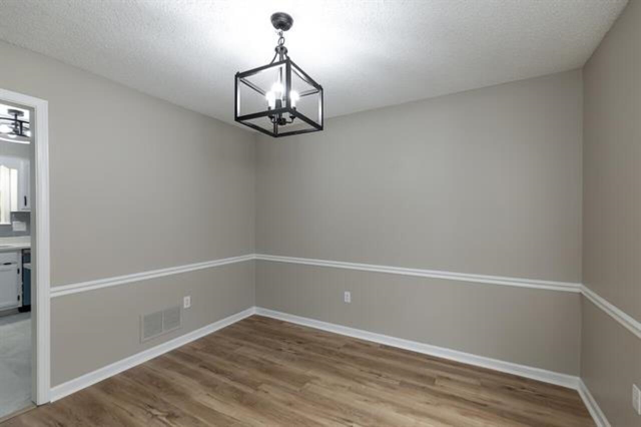 9102 Valkrie Ln Property Photo 14