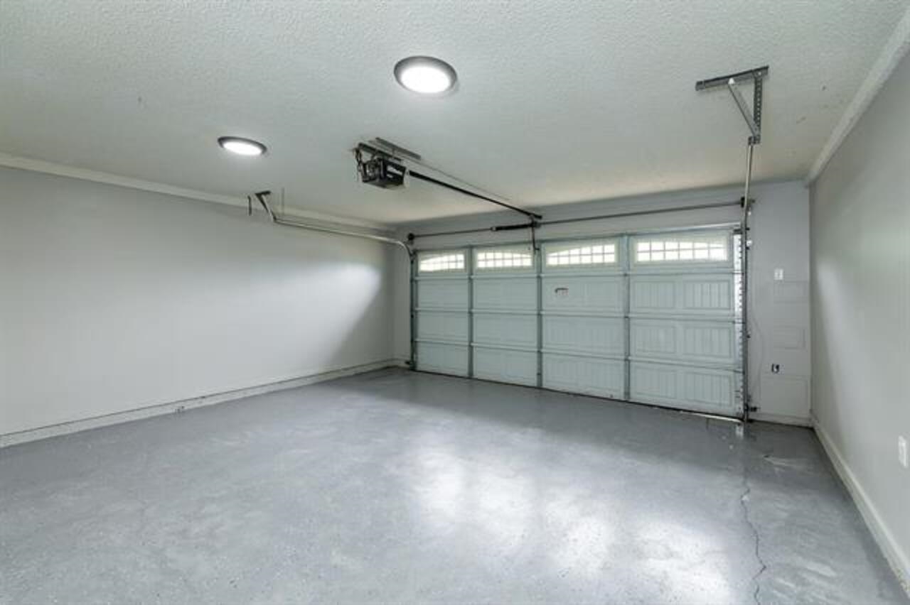 9102 Valkrie Ln Property Photo 21