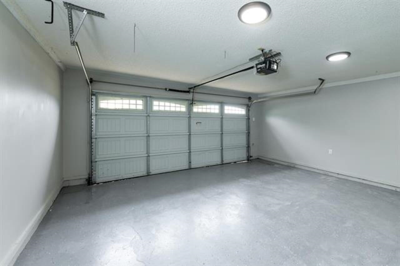 9102 Valkrie Ln Property Photo 22