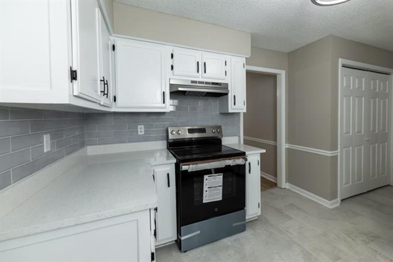 9102 Valkrie Ln Property Photo 31