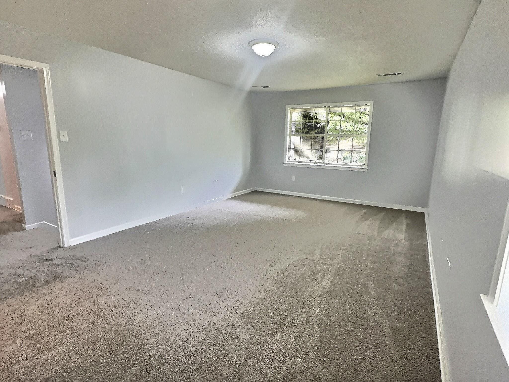 1562 Holly Hill Dr Property Photo 13