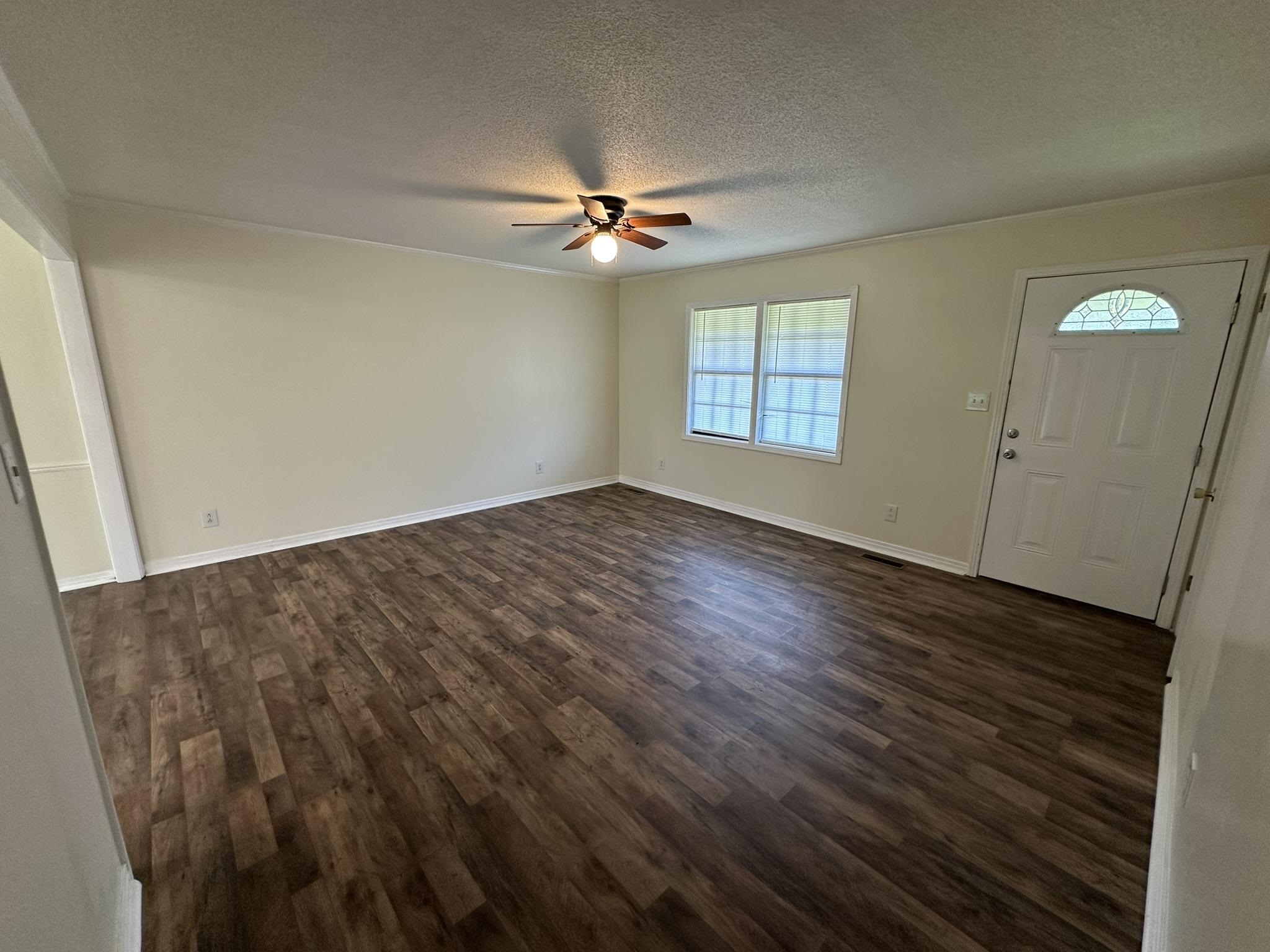 320 Cedar Cove Ln Property Photo 5