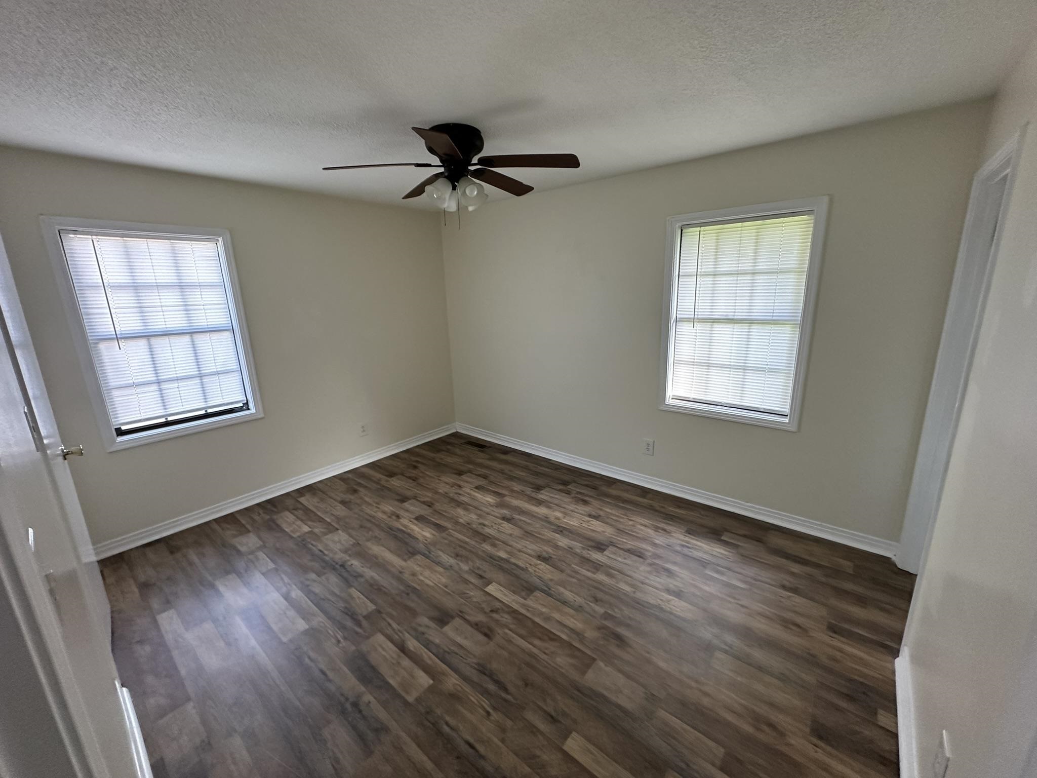 320 Cedar Cove Ln Property Photo 14