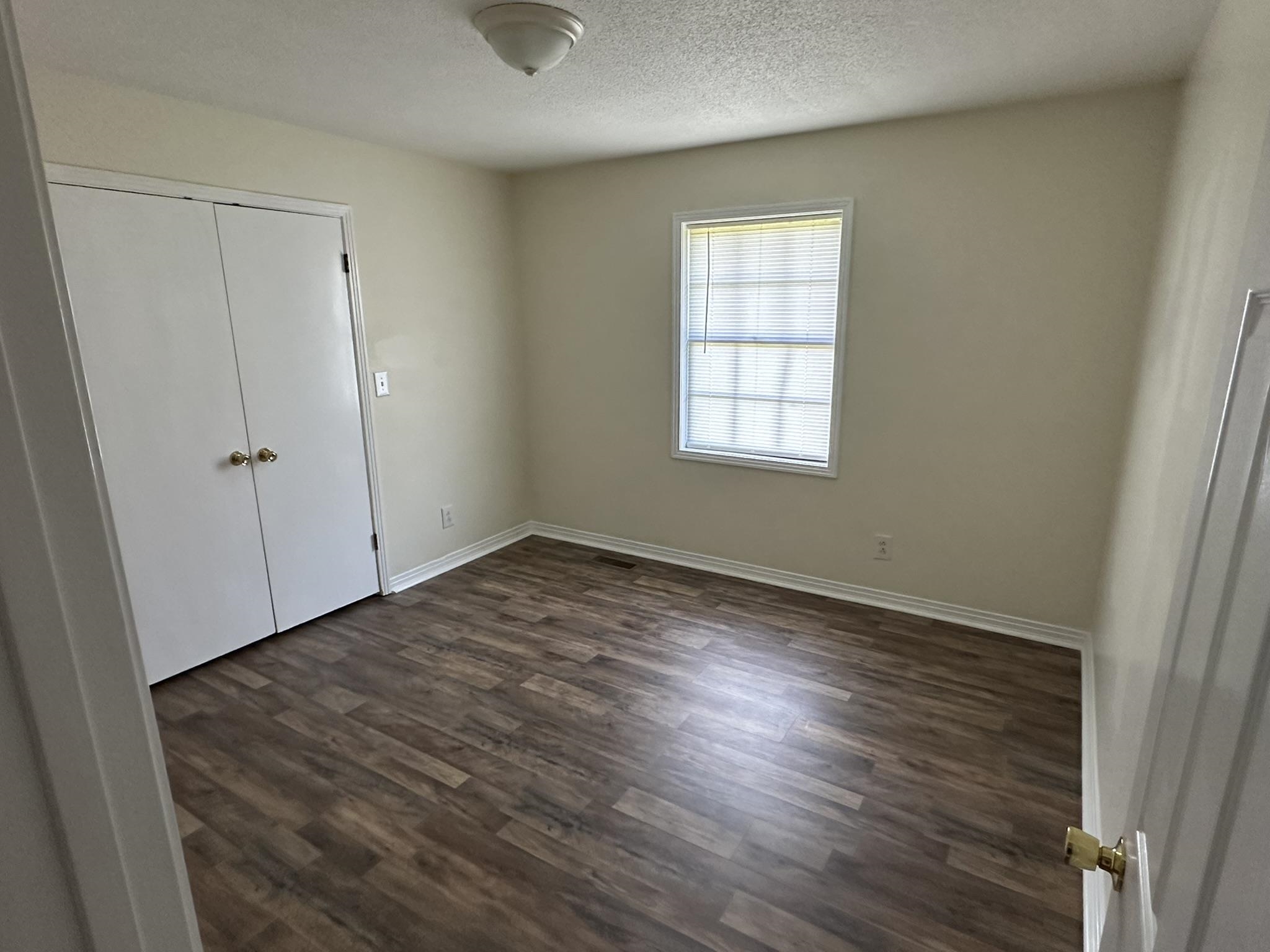 320 Cedar Cove Ln Property Photo 18