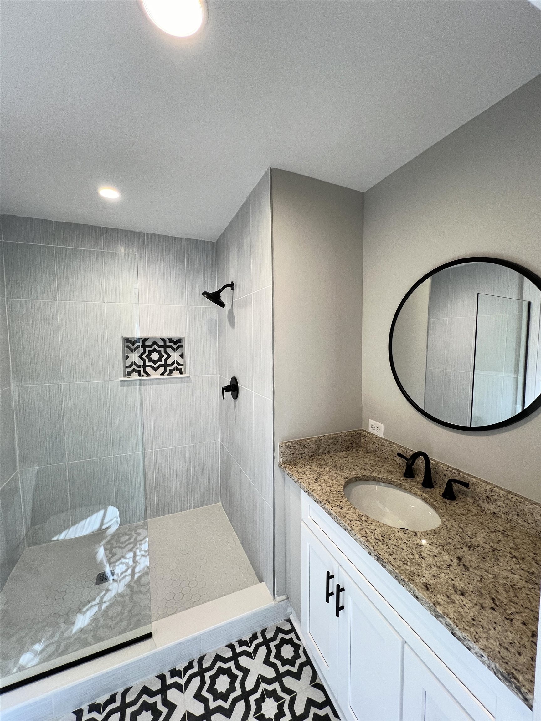 2115 Hallwood Dr Property Photo 20
