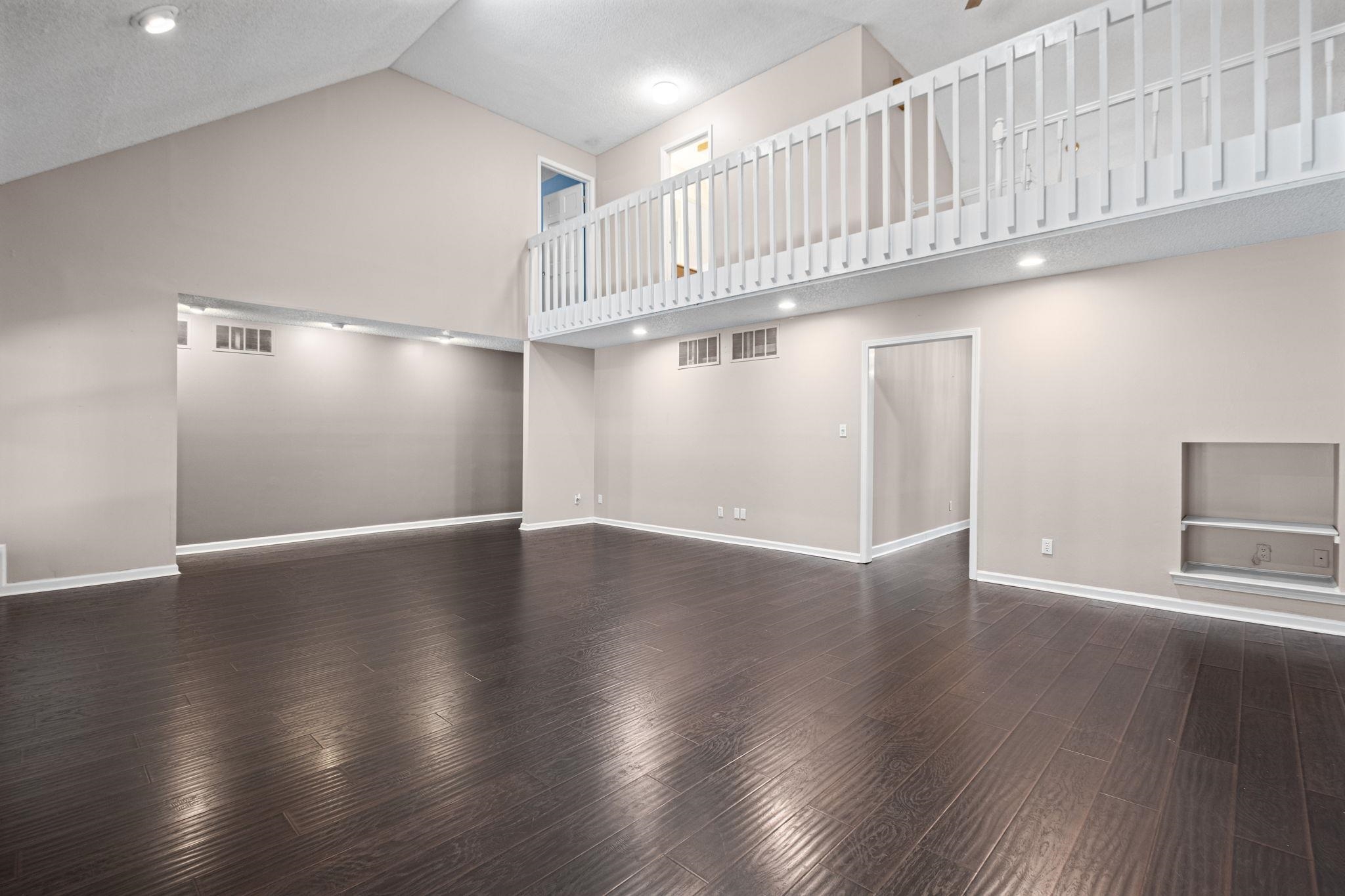 167 Ericson Rd Property Photo 4